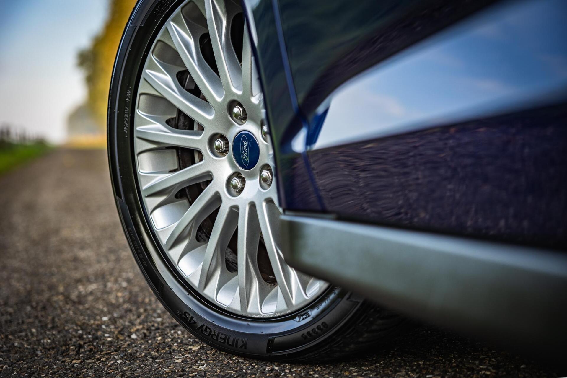 Foto van Ford C-max