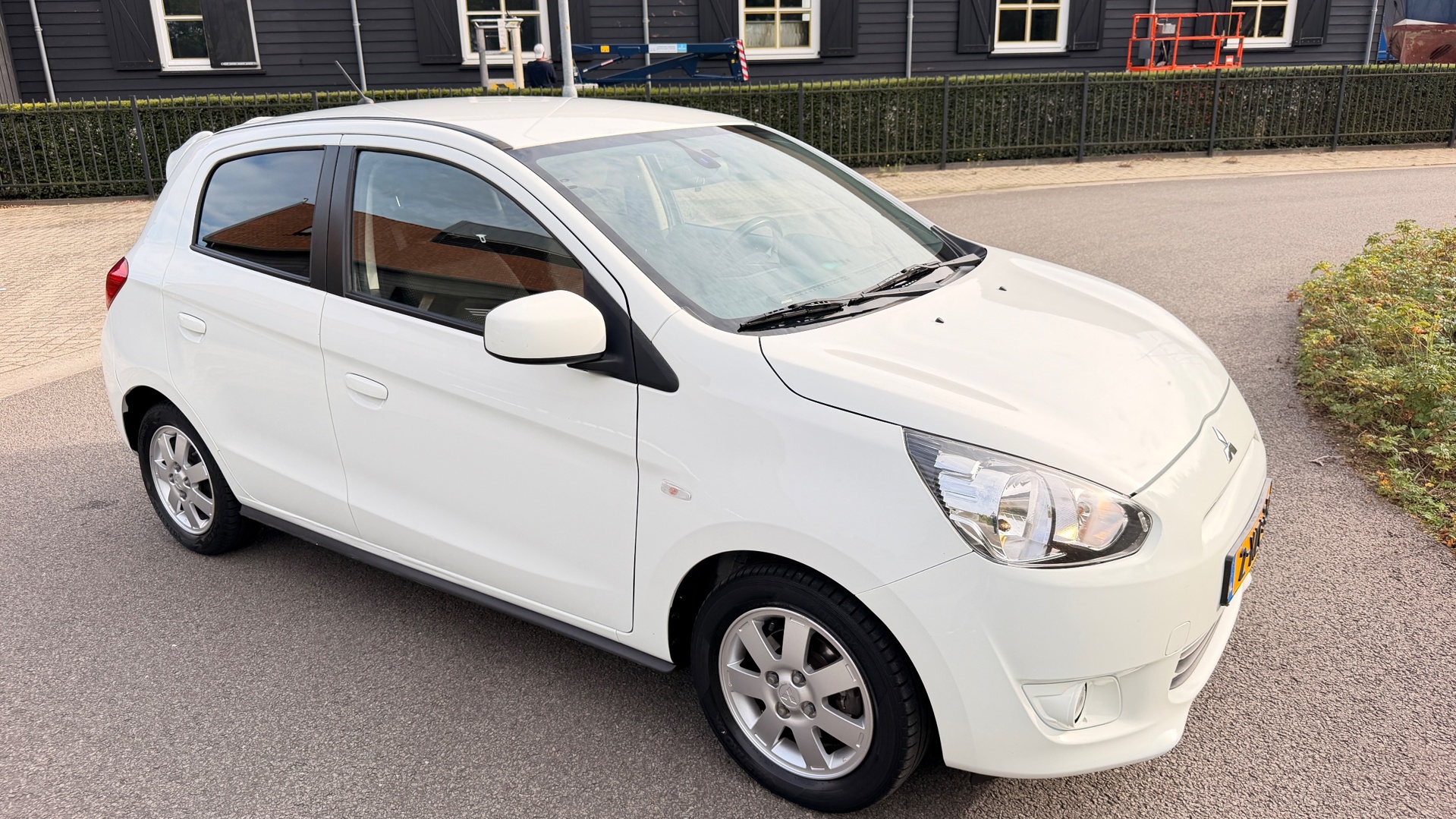 Foto van Mitsubishi Mitsubishi Space Star