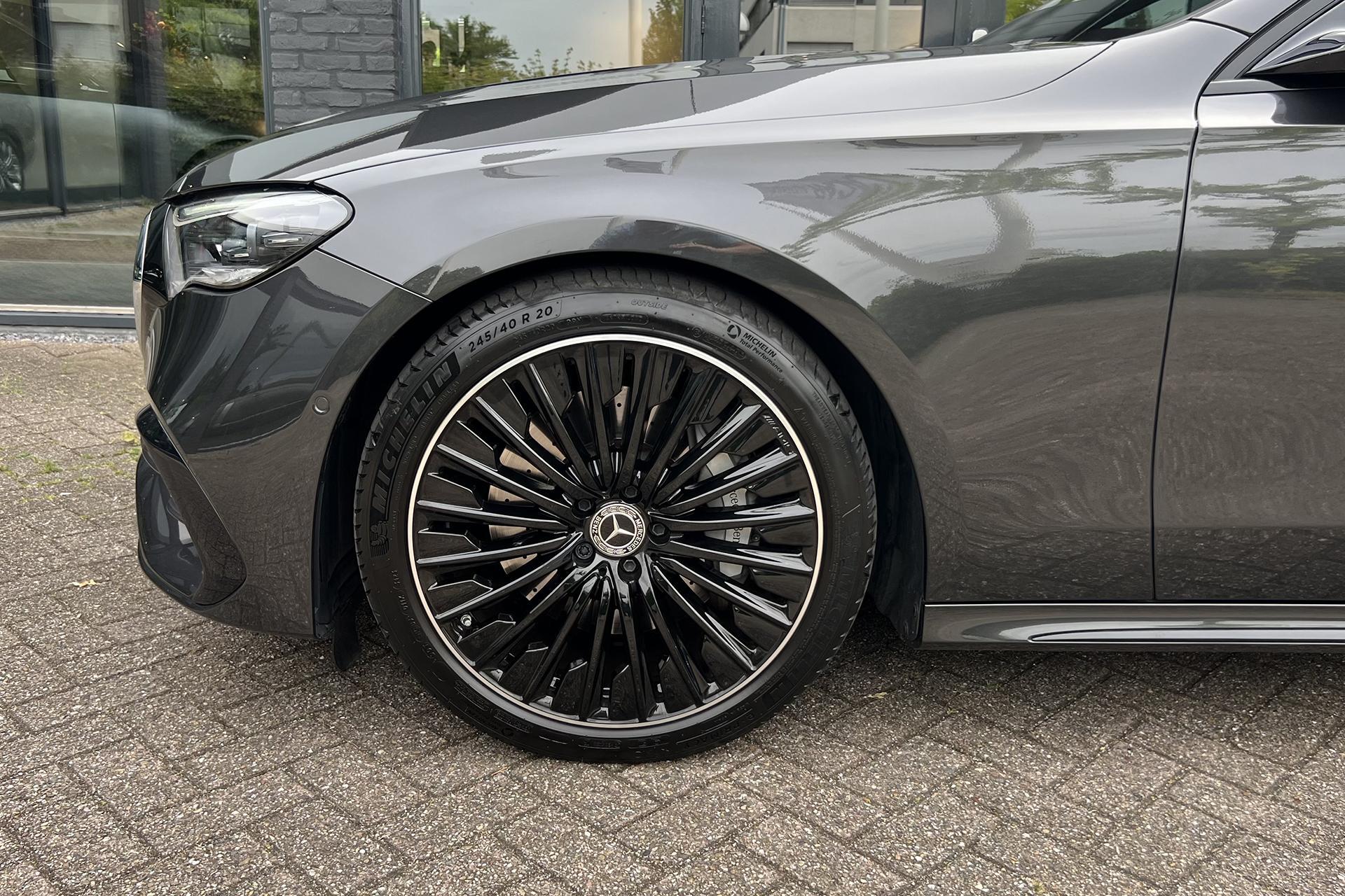 Foto van Mercedes-Benz E-klasse Estate