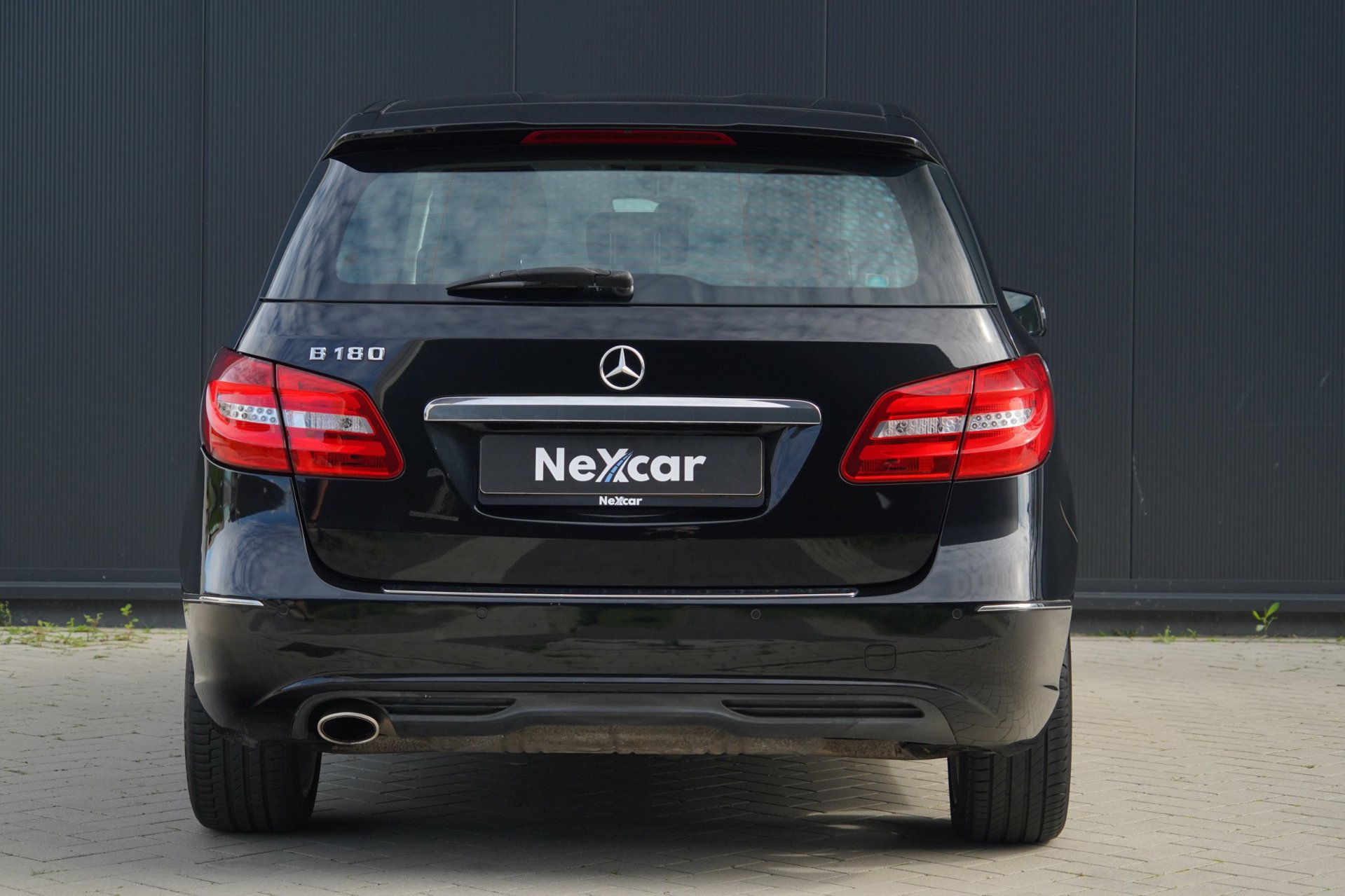 Foto van Mercedes-Benz B 180