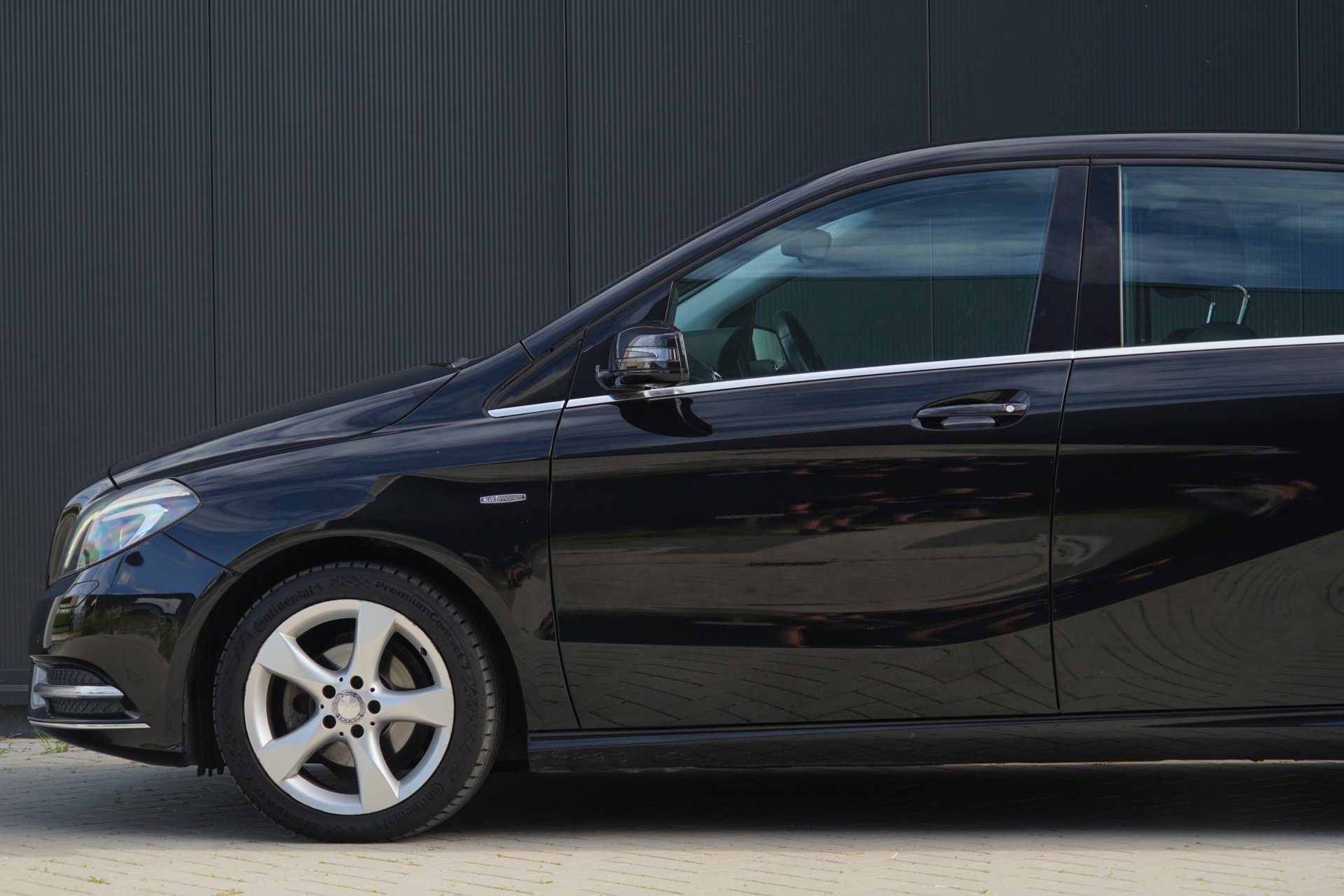 Foto van Mercedes-Benz B 180