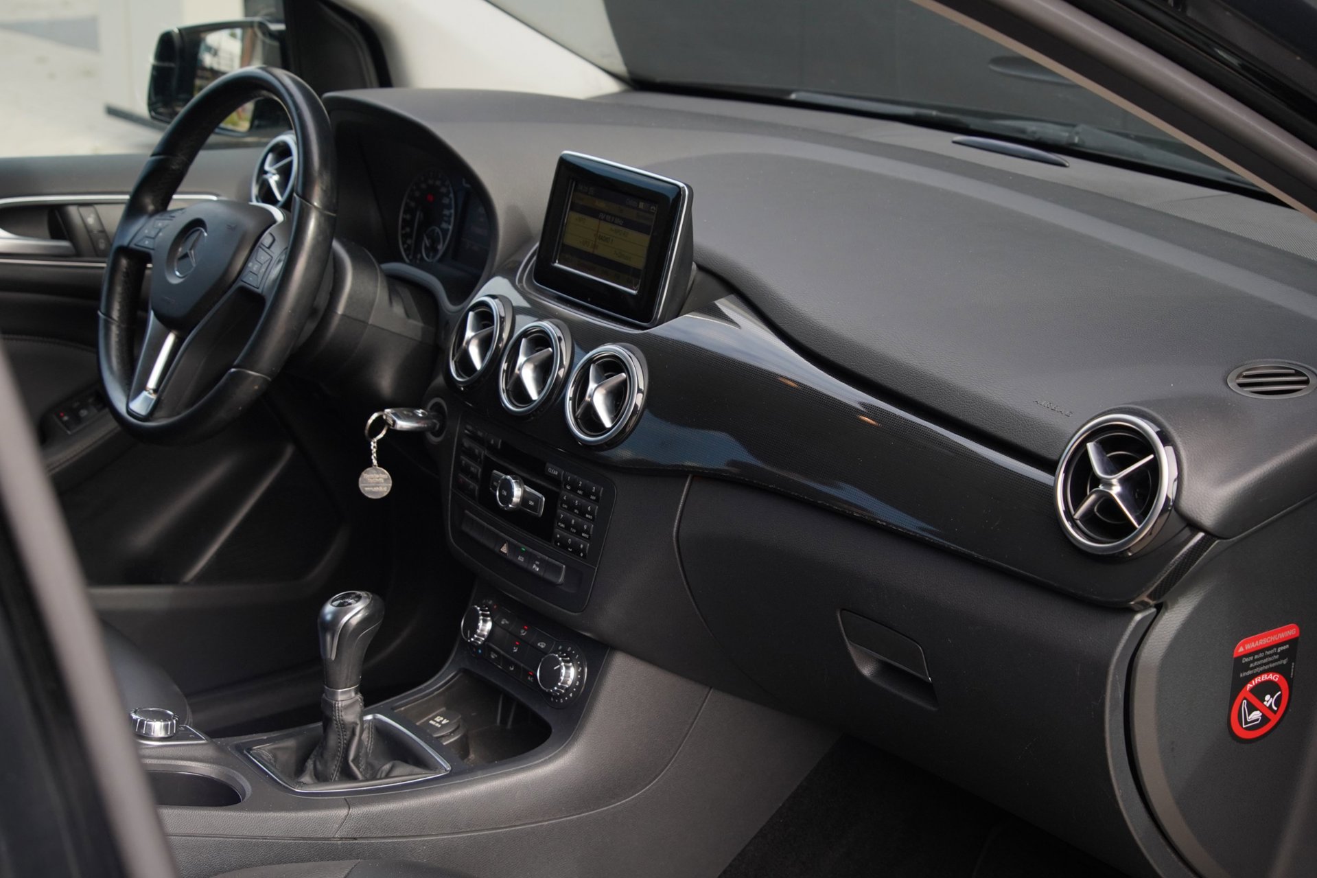 Foto van Mercedes-Benz B 180