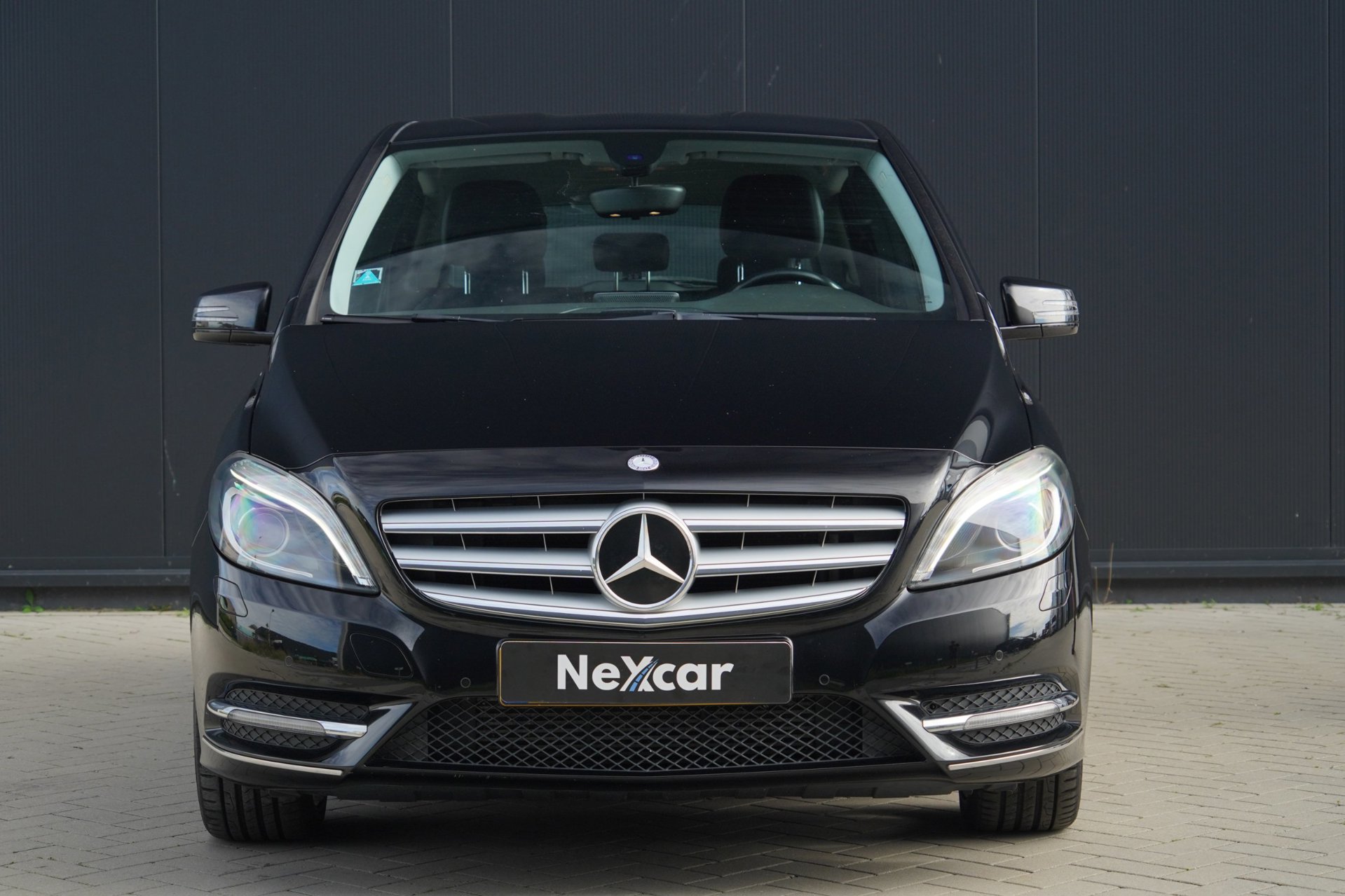 Foto van Mercedes-Benz B 180