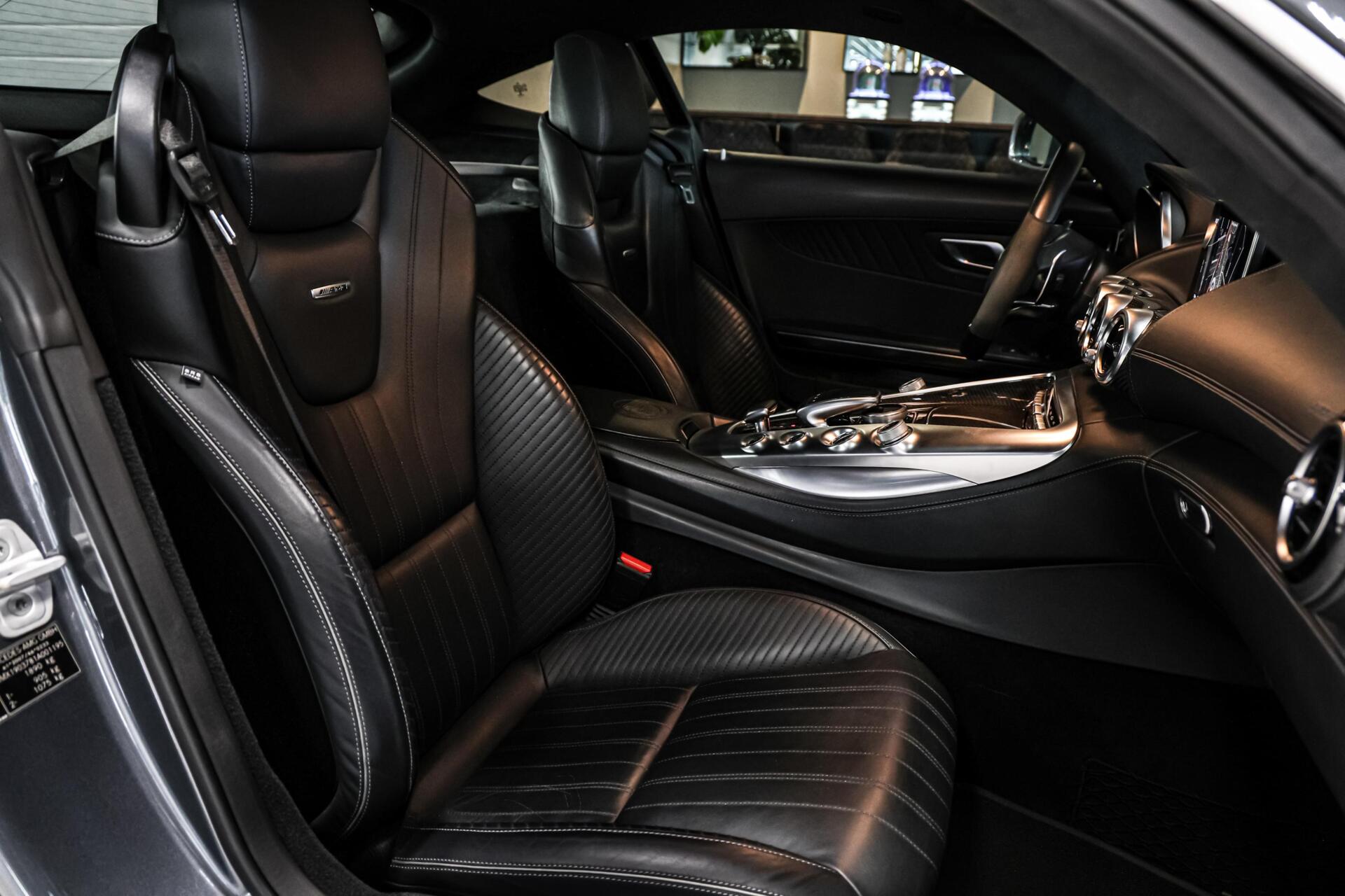 Foto van Mercedes-Benz AMG GT