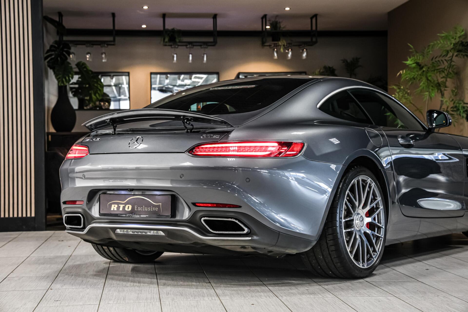Foto van Mercedes-Benz AMG GT