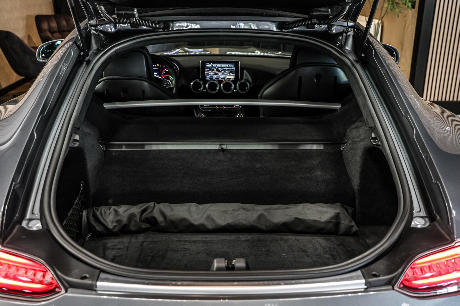 Foto van Mercedes-Benz AMG GT