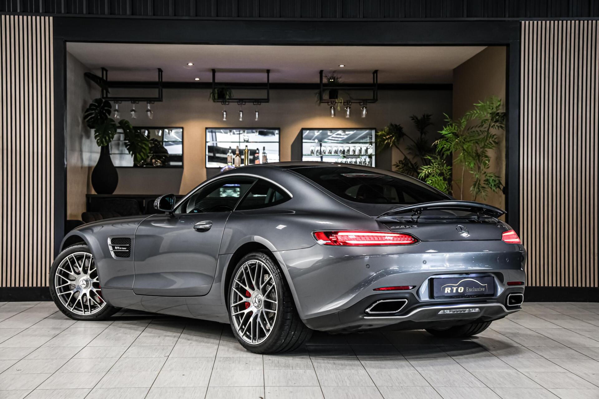 Foto van Mercedes-Benz AMG GT