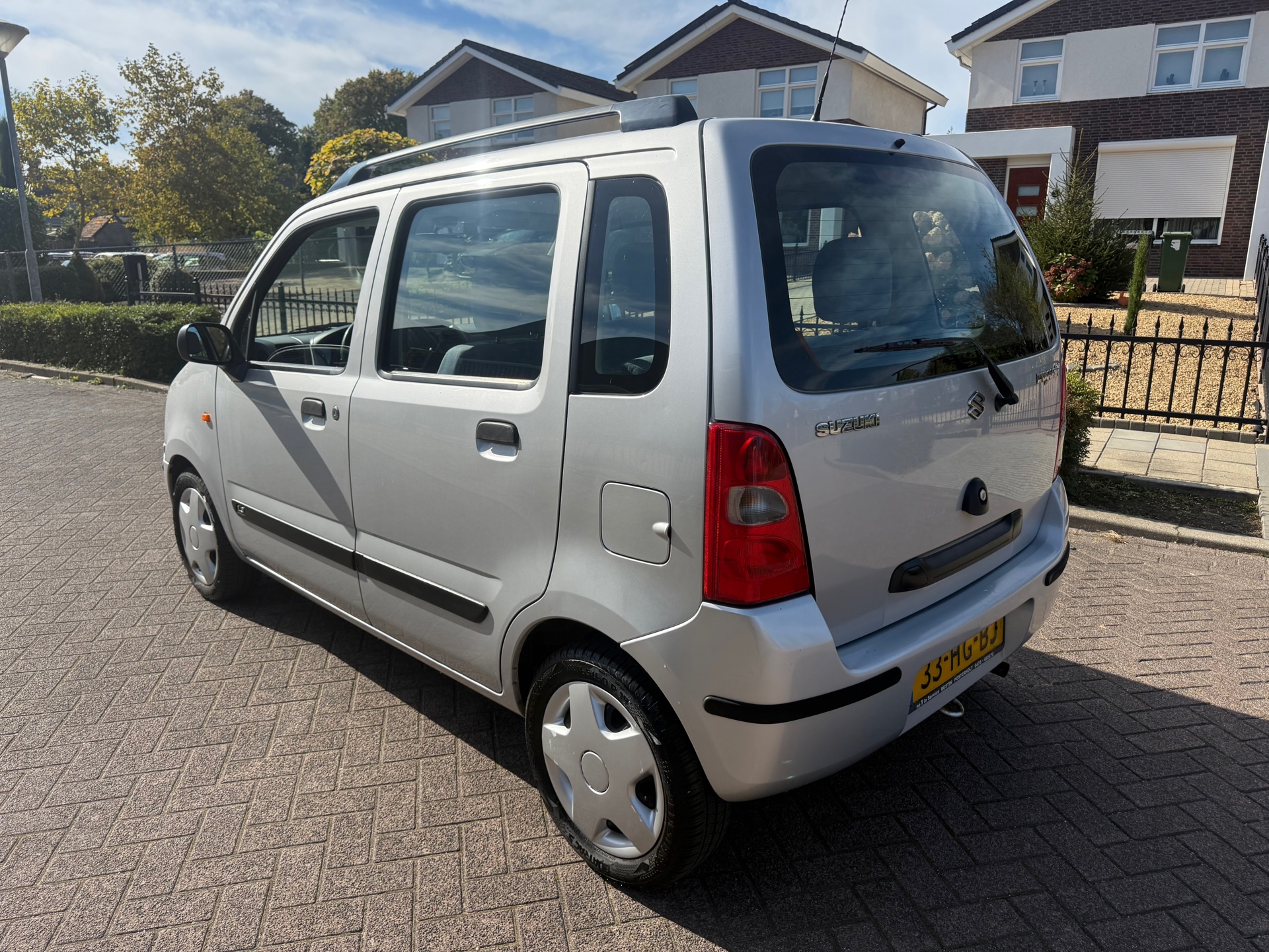 Foto van Suzuki Wagon R
