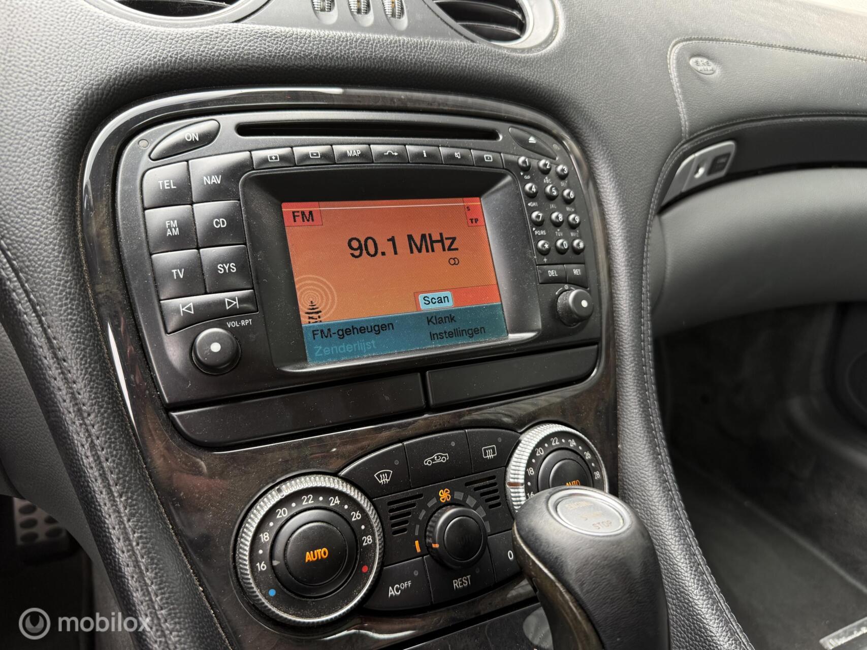 Foto van Mercedes-Benz SL 500