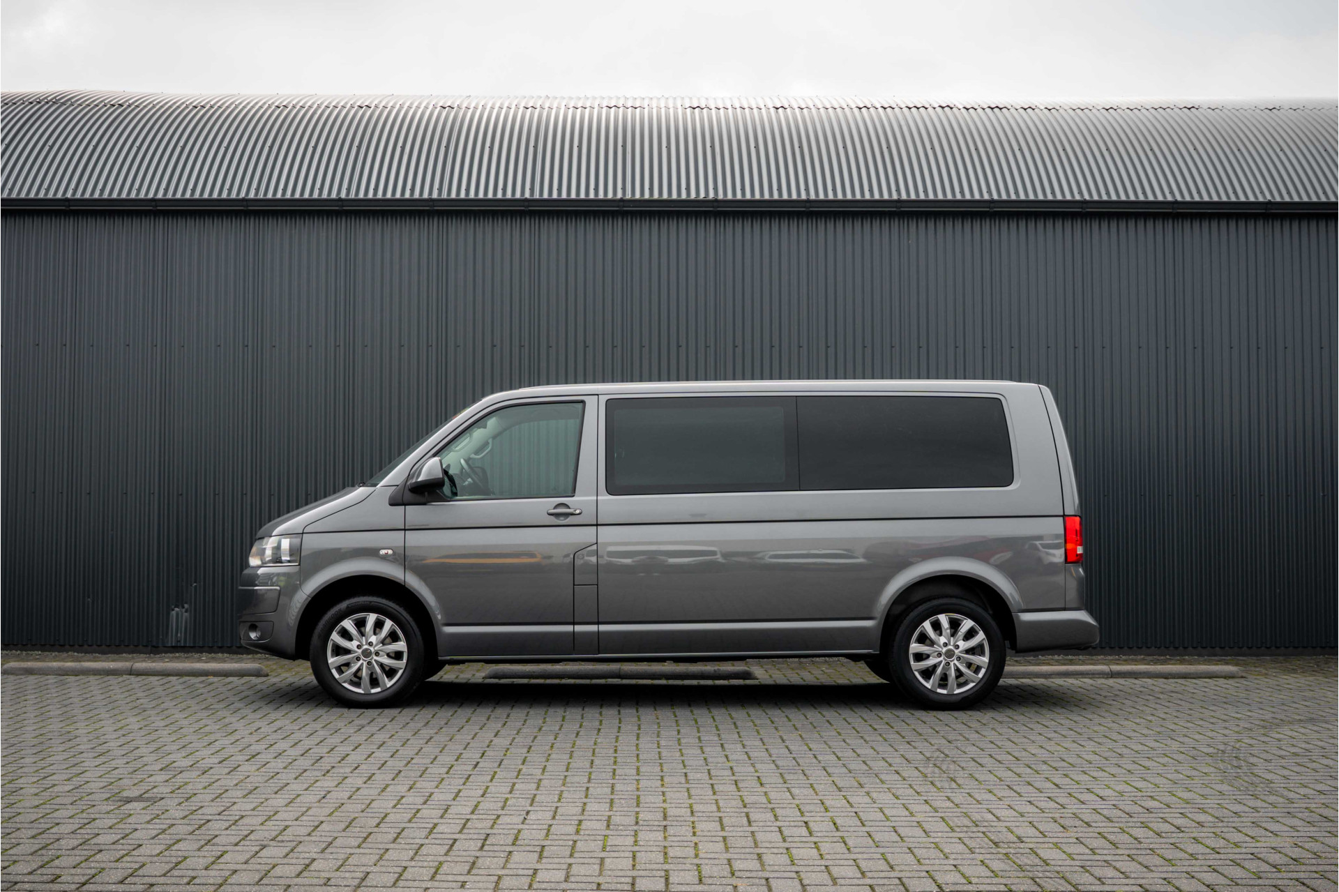Foto van Volkswagen Caravelle