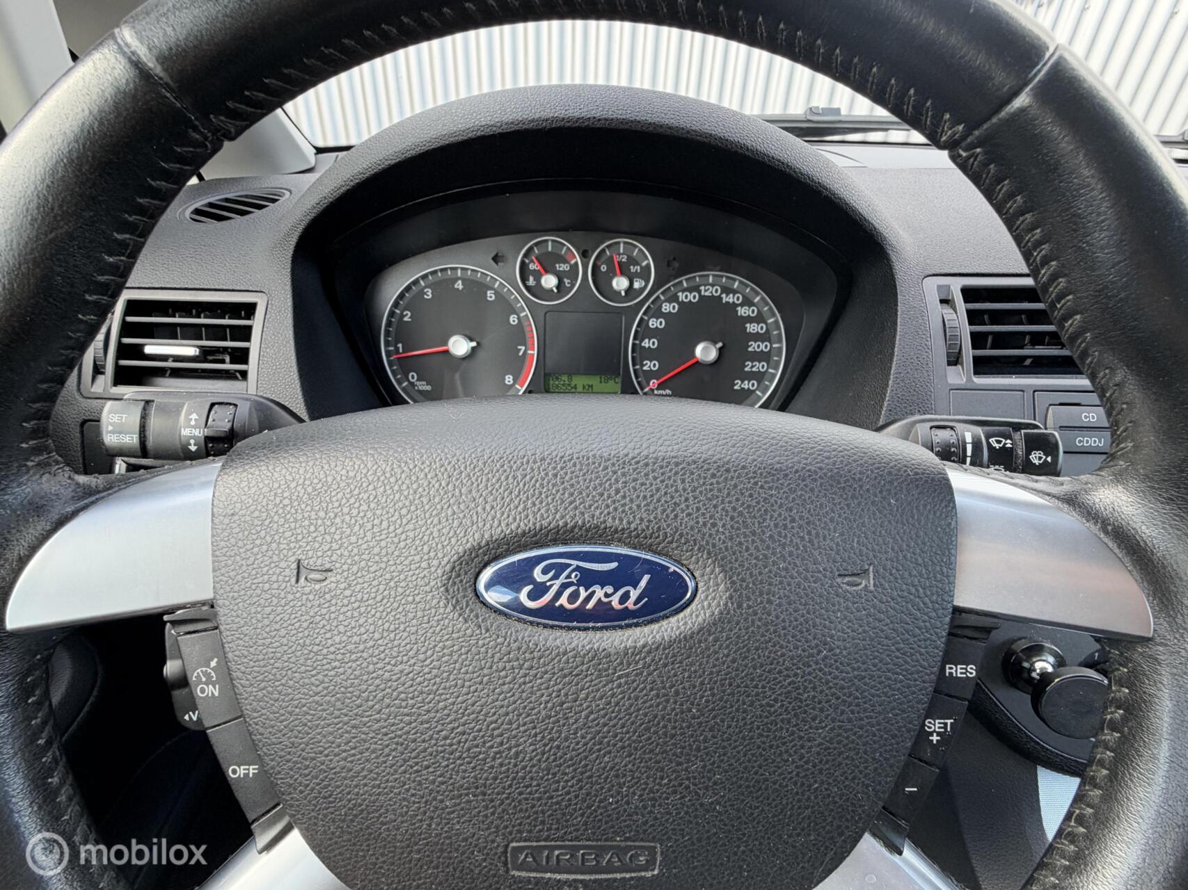 Foto van Ford Focus C-max