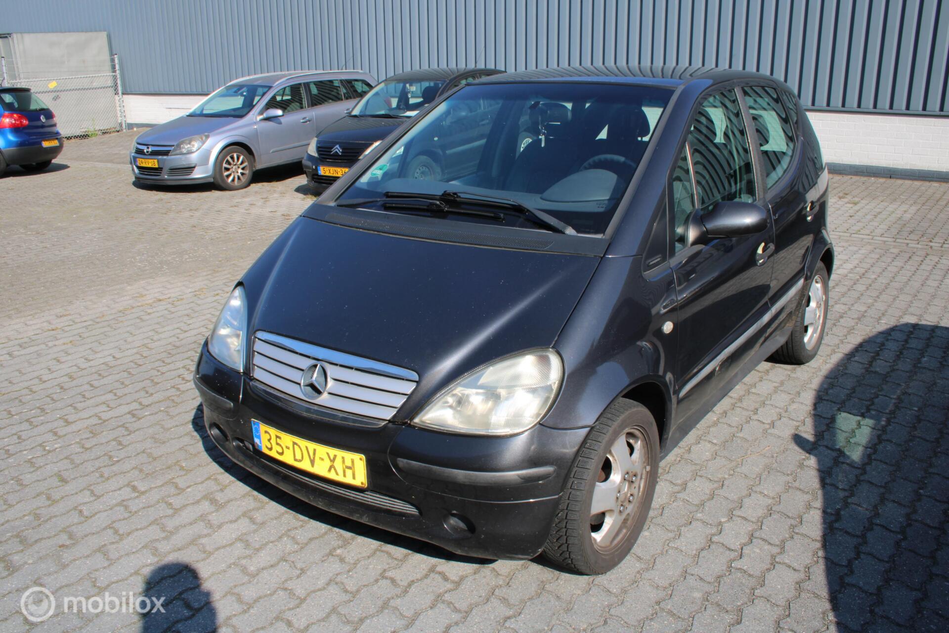 Mercedes-Benz A 140 140 Avantgarde// nieuwe apk 2000 - voorkant