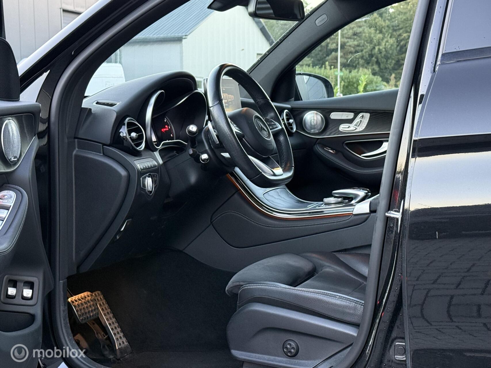 Foto van Mercedes-Benz GLC 220 D 4Matic