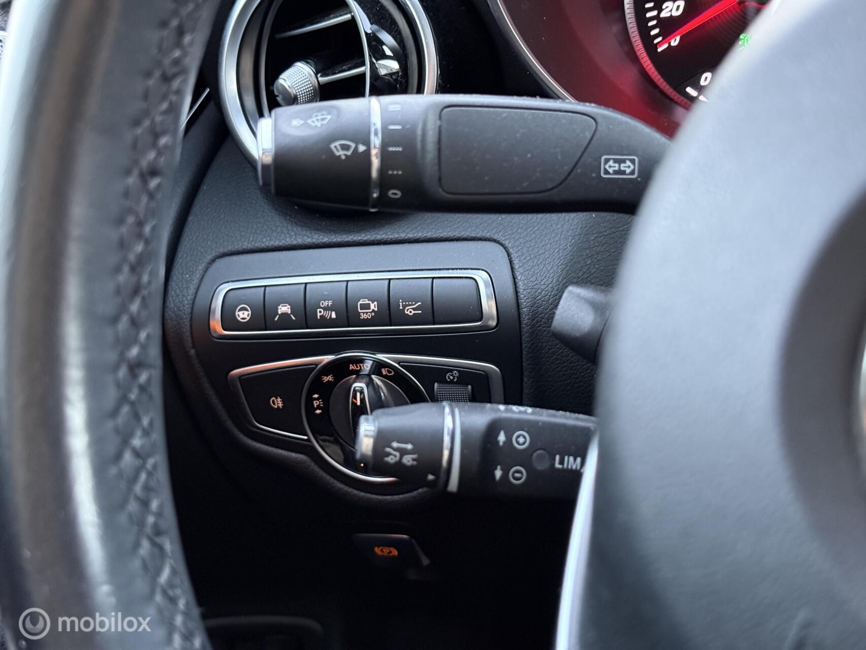Foto van Mercedes-Benz GLC 220 D 4Matic