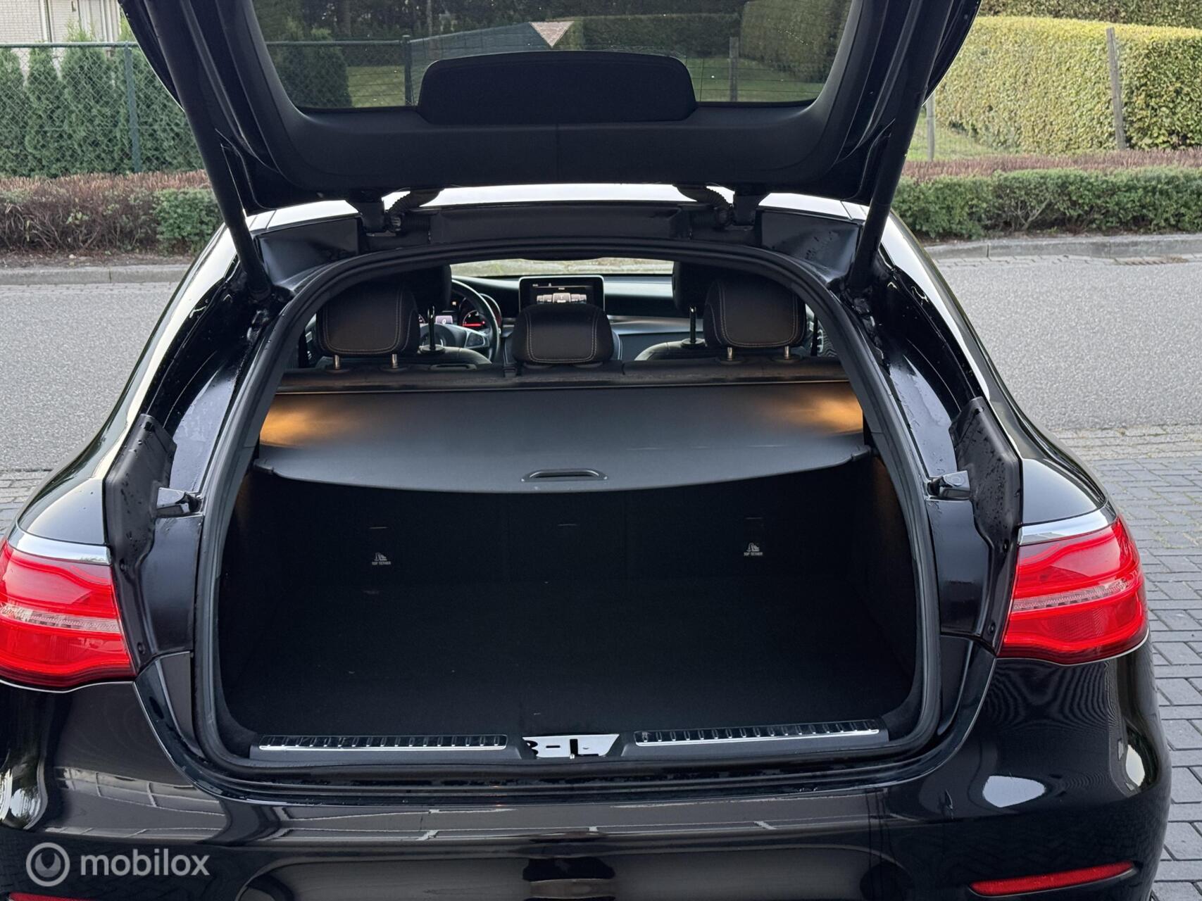 Foto van Mercedes-Benz GLC 220 D 4Matic