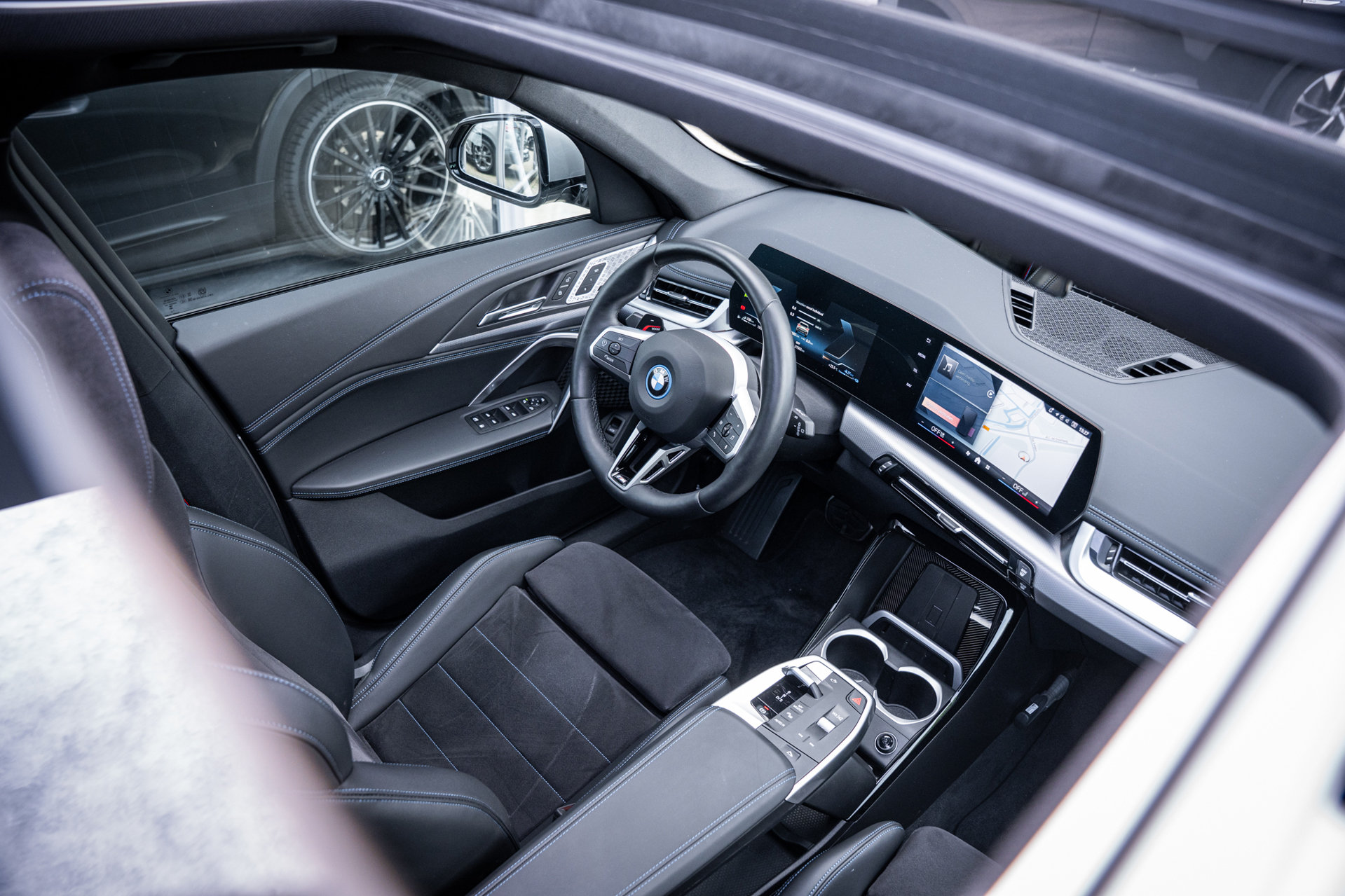 Foto van BMW X1 Xdrive25e