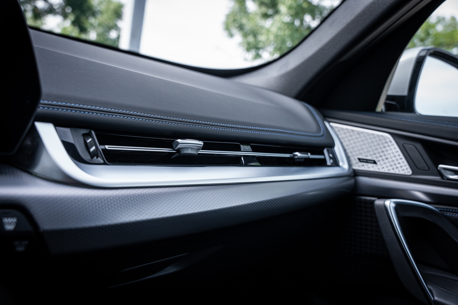 Foto van BMW X1 Xdrive25e