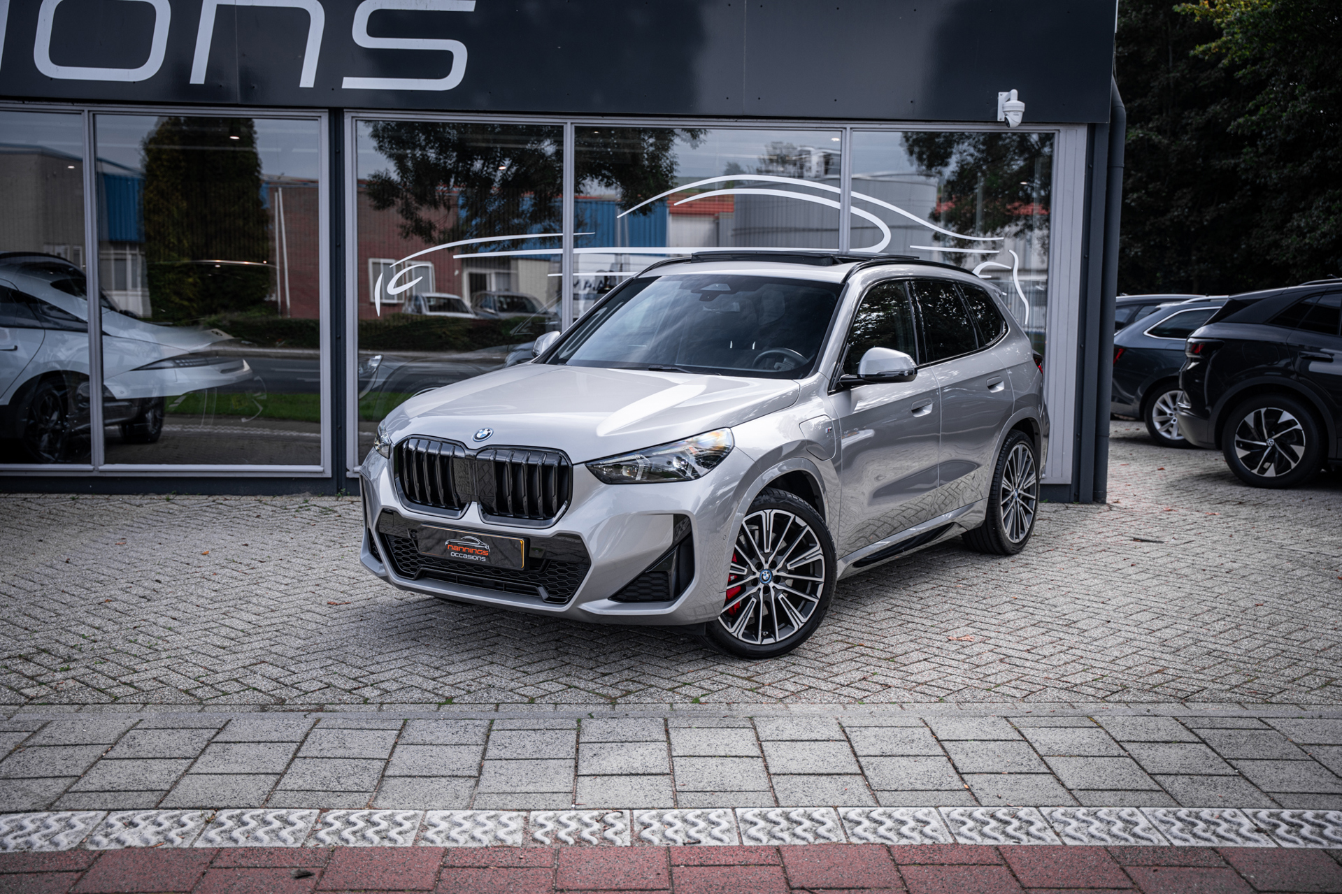 Foto van BMW X1 Xdrive25e