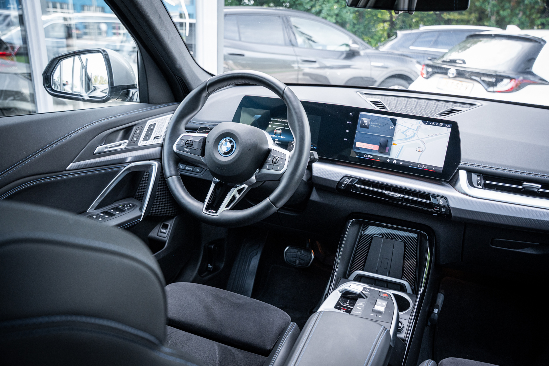 Foto van BMW X1 Xdrive25e