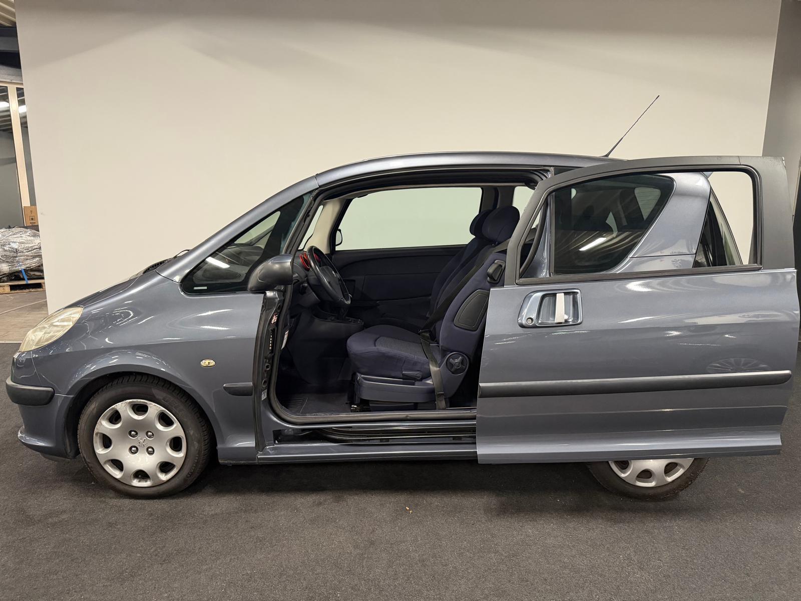 Foto van Peugeot 1007