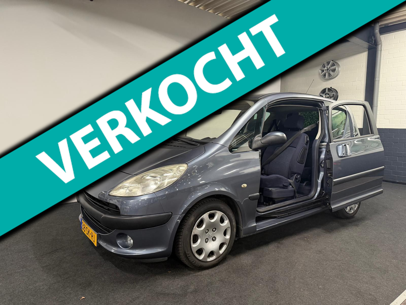 Peugeot 1007 1.4 Gentry 2006 - voorkant