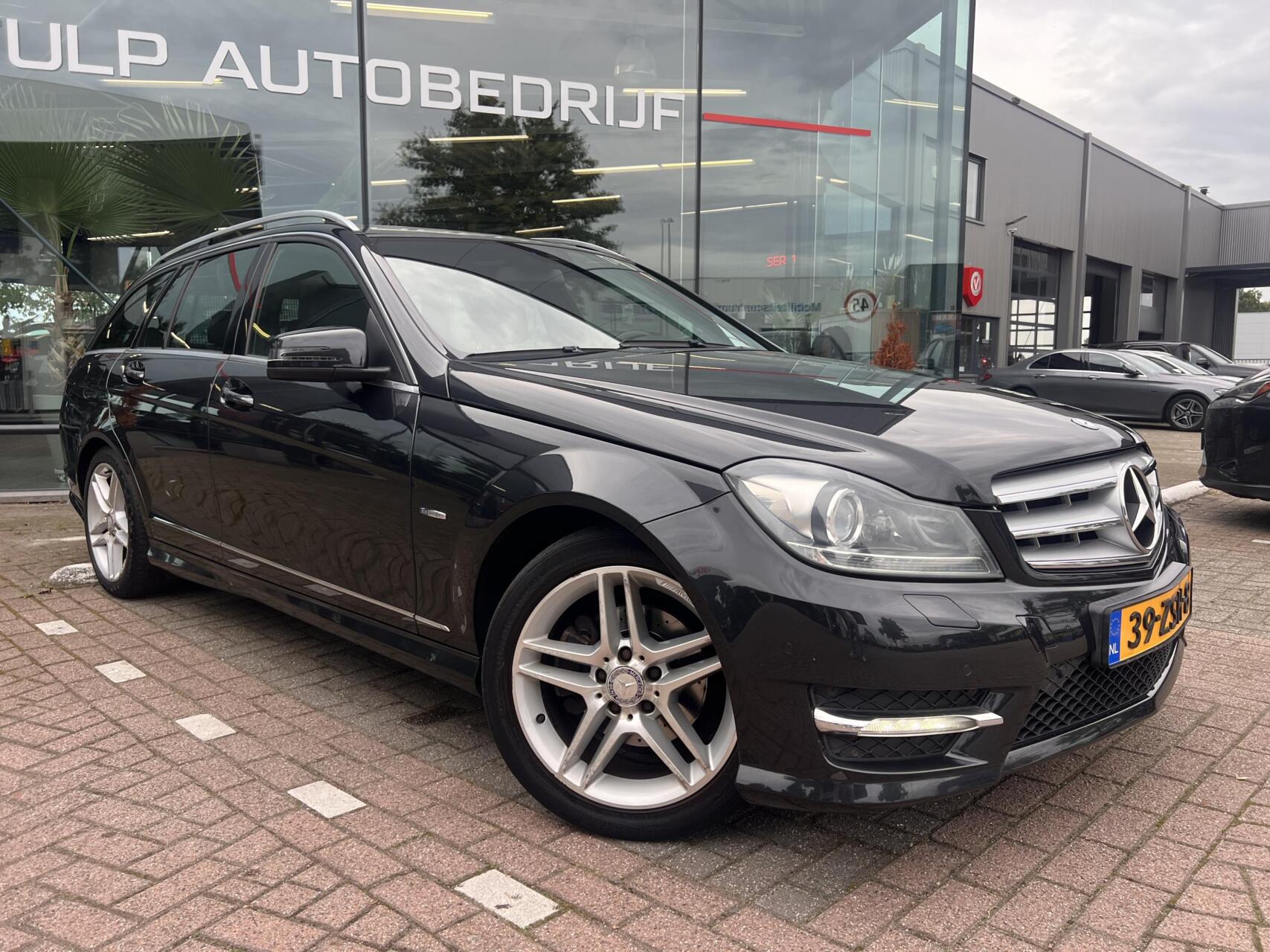 Foto van Mercedes-Benz C 180