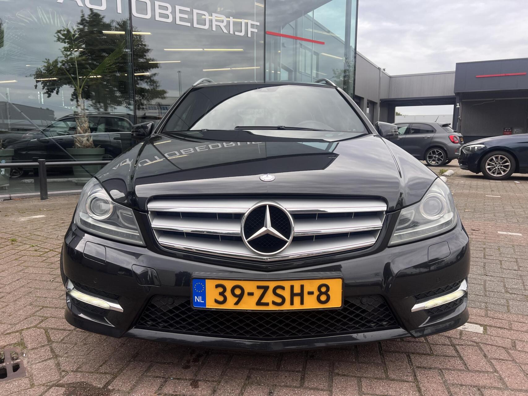 Foto van Mercedes-Benz C 180