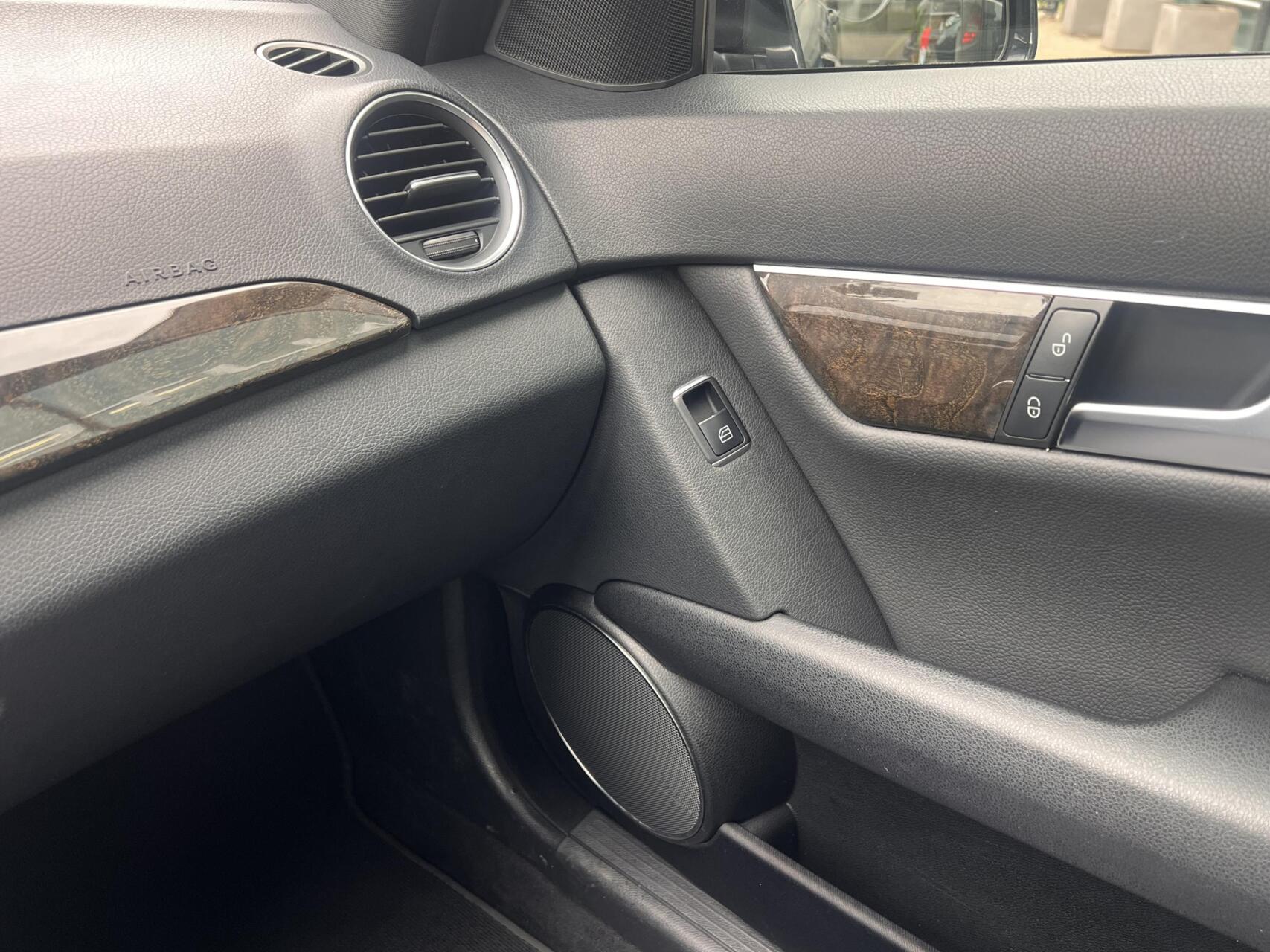 Foto van Mercedes-Benz C 180
