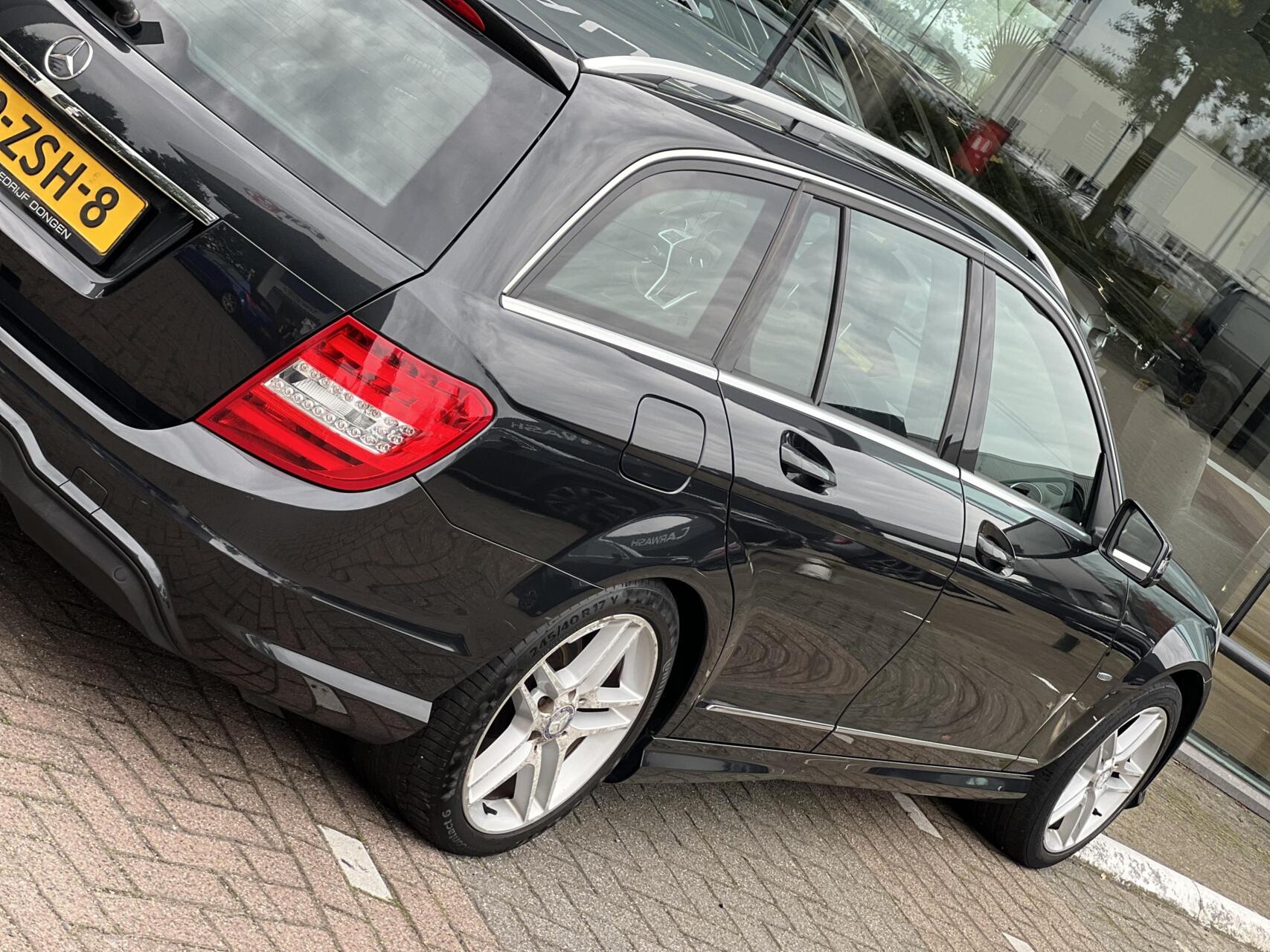 Foto van Mercedes-Benz C 180