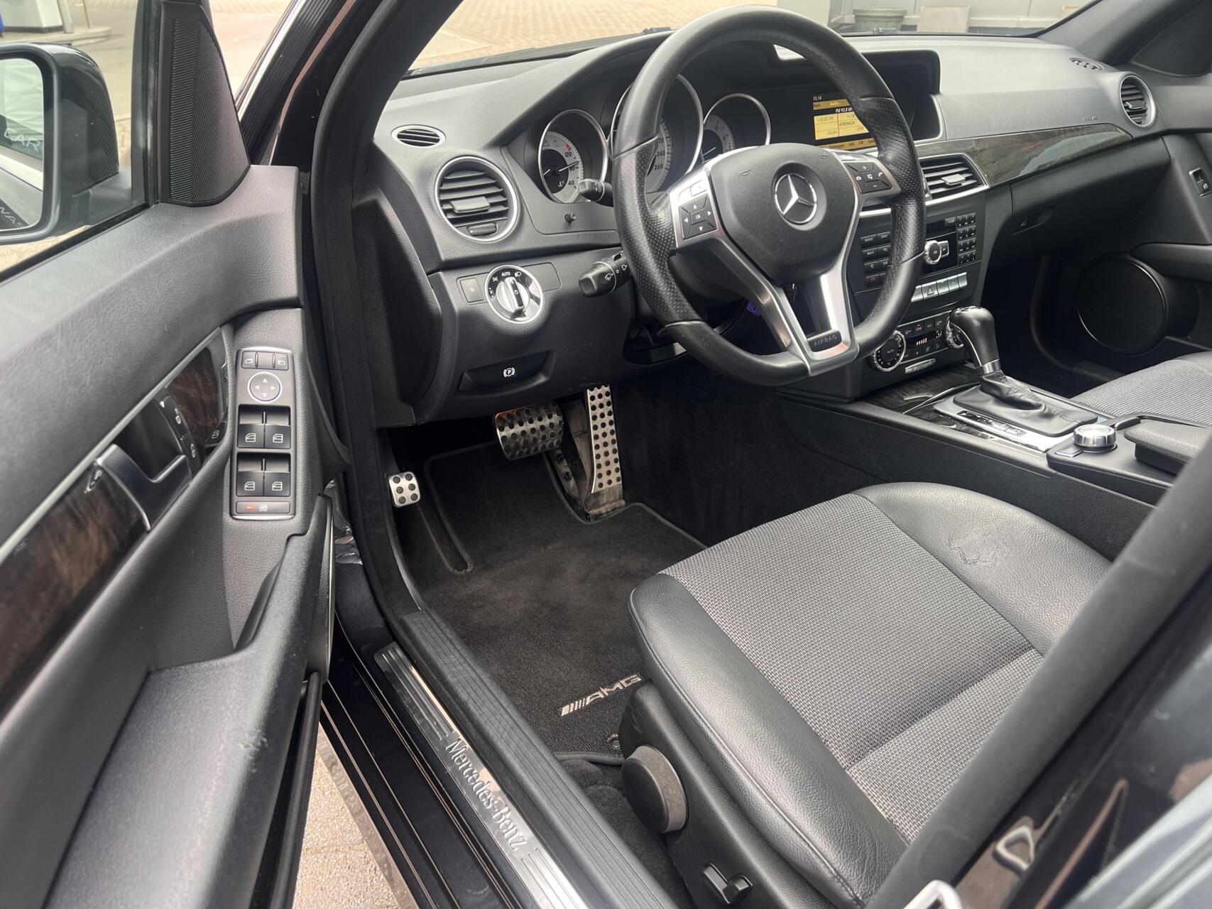 Foto van Mercedes-Benz C 180