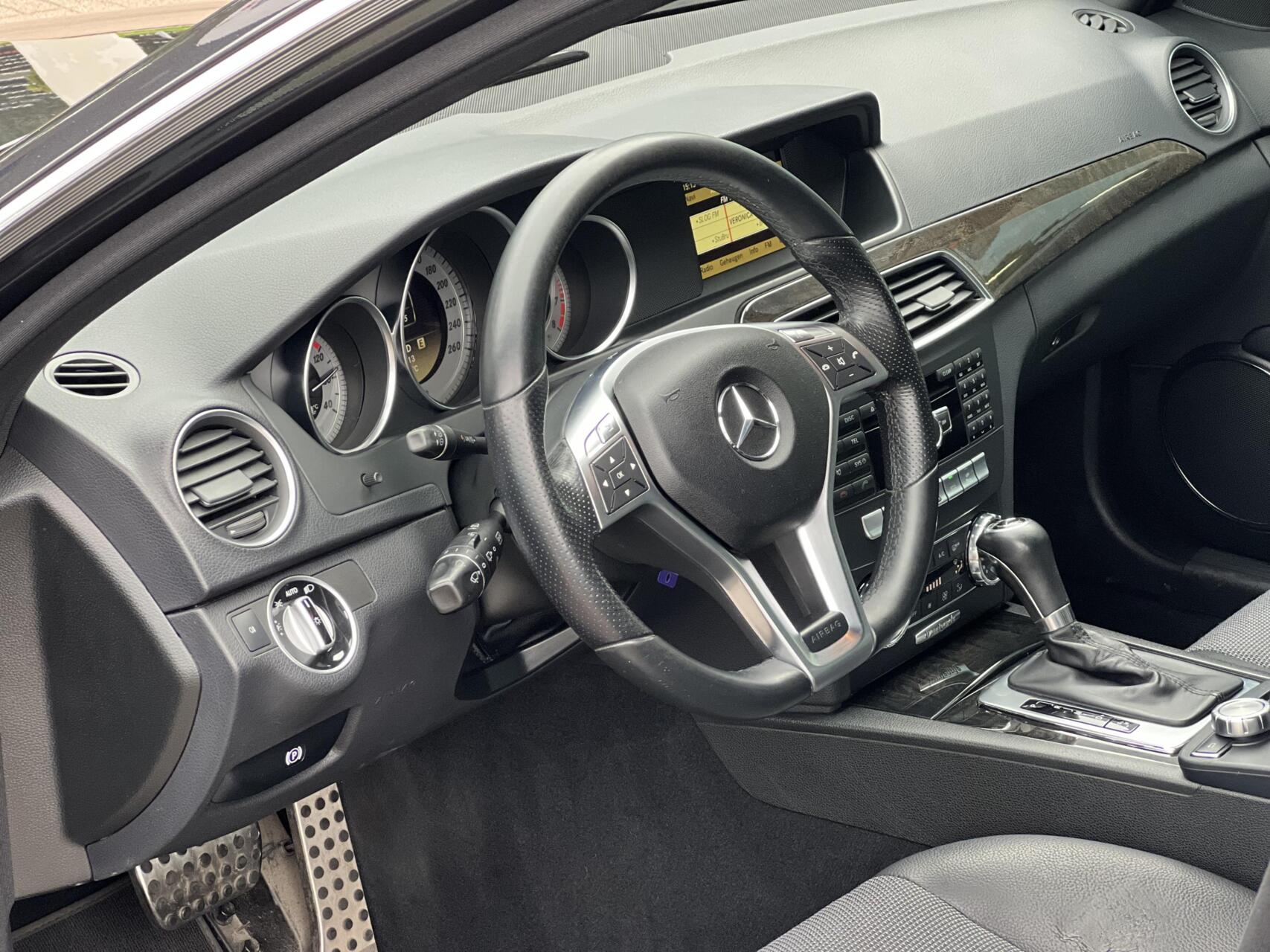 Foto van Mercedes-Benz C 180