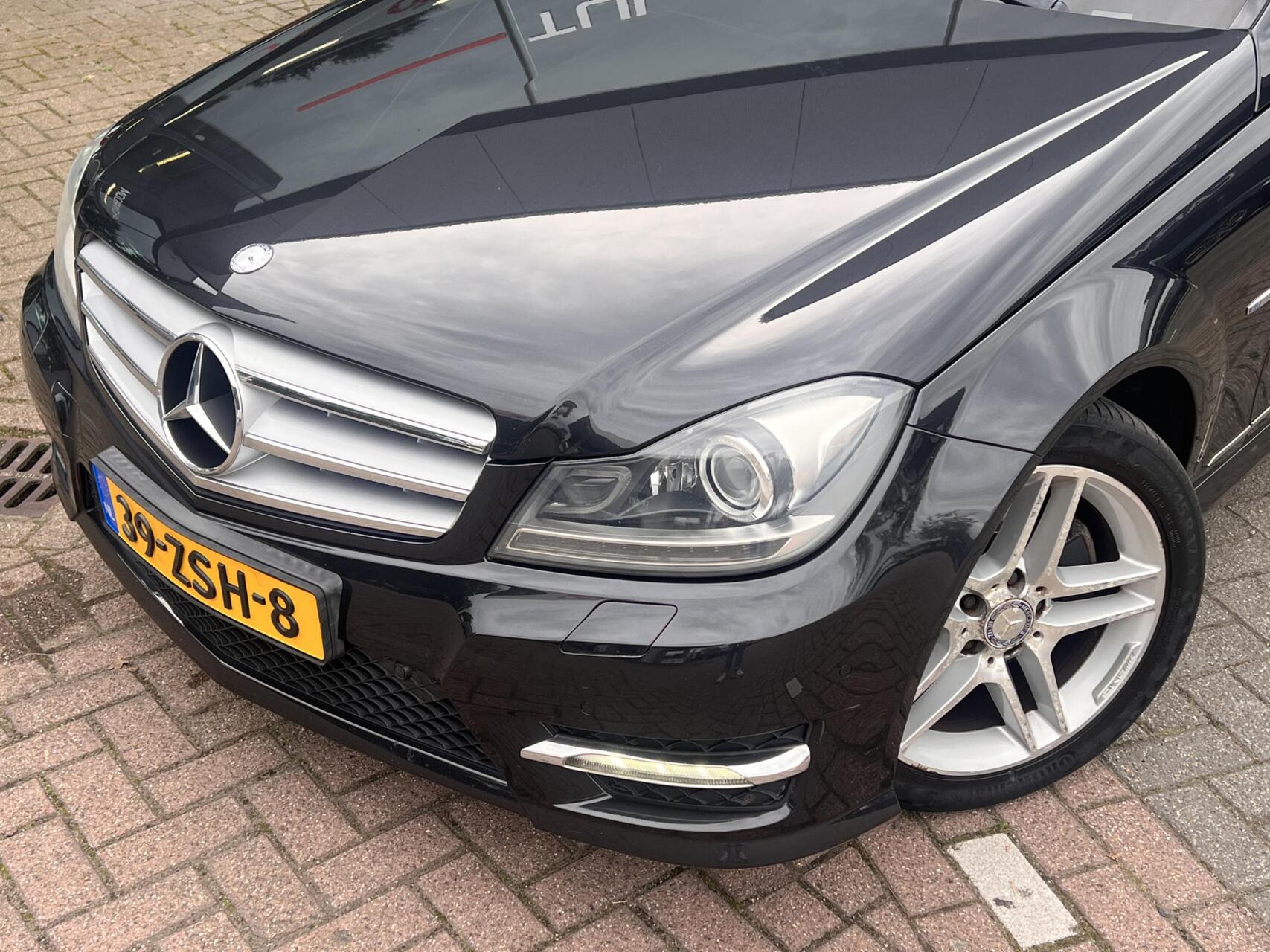 Foto van Mercedes-Benz C 180