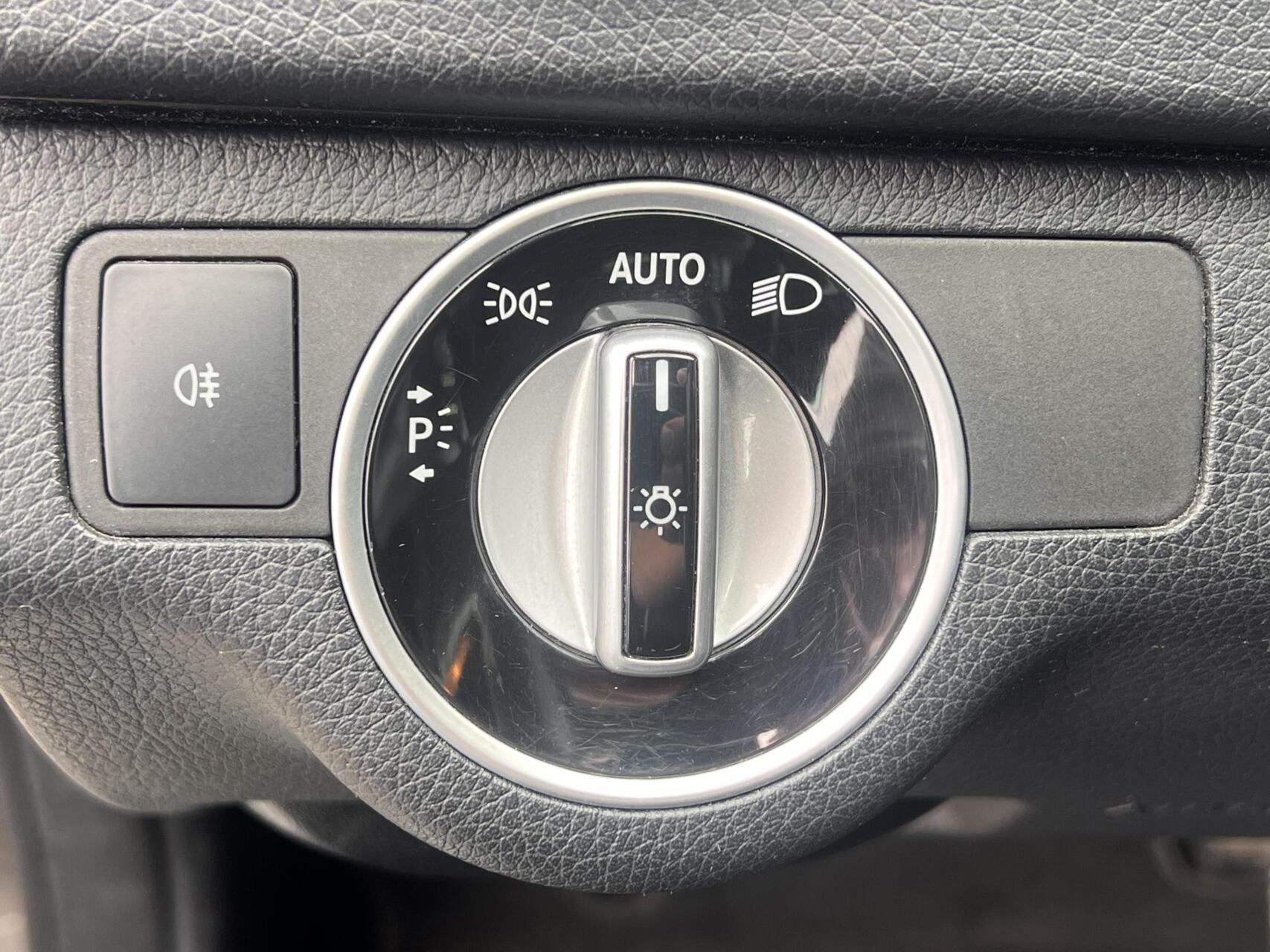 Foto van Mercedes-Benz C 180