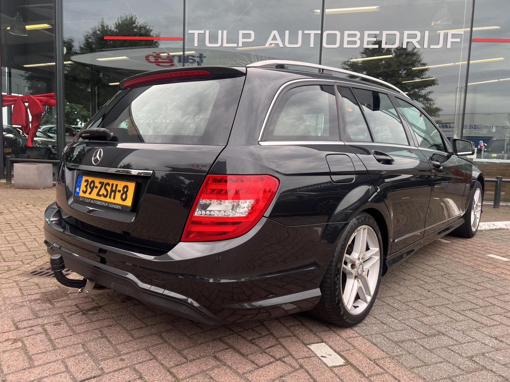 Foto van Mercedes-Benz C 180