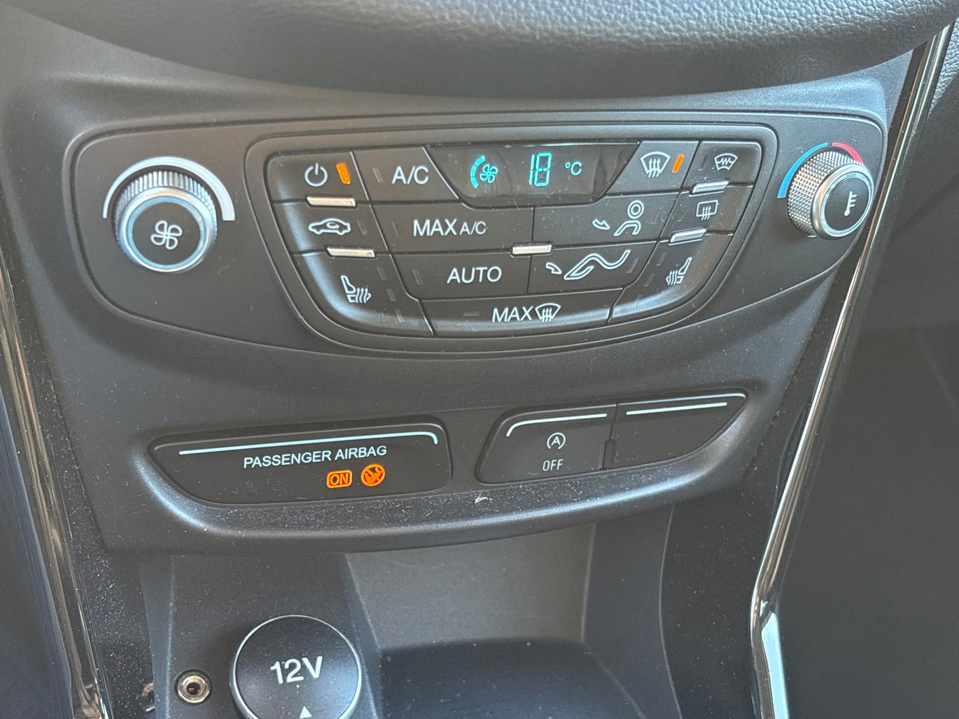 Foto van Ford B-max