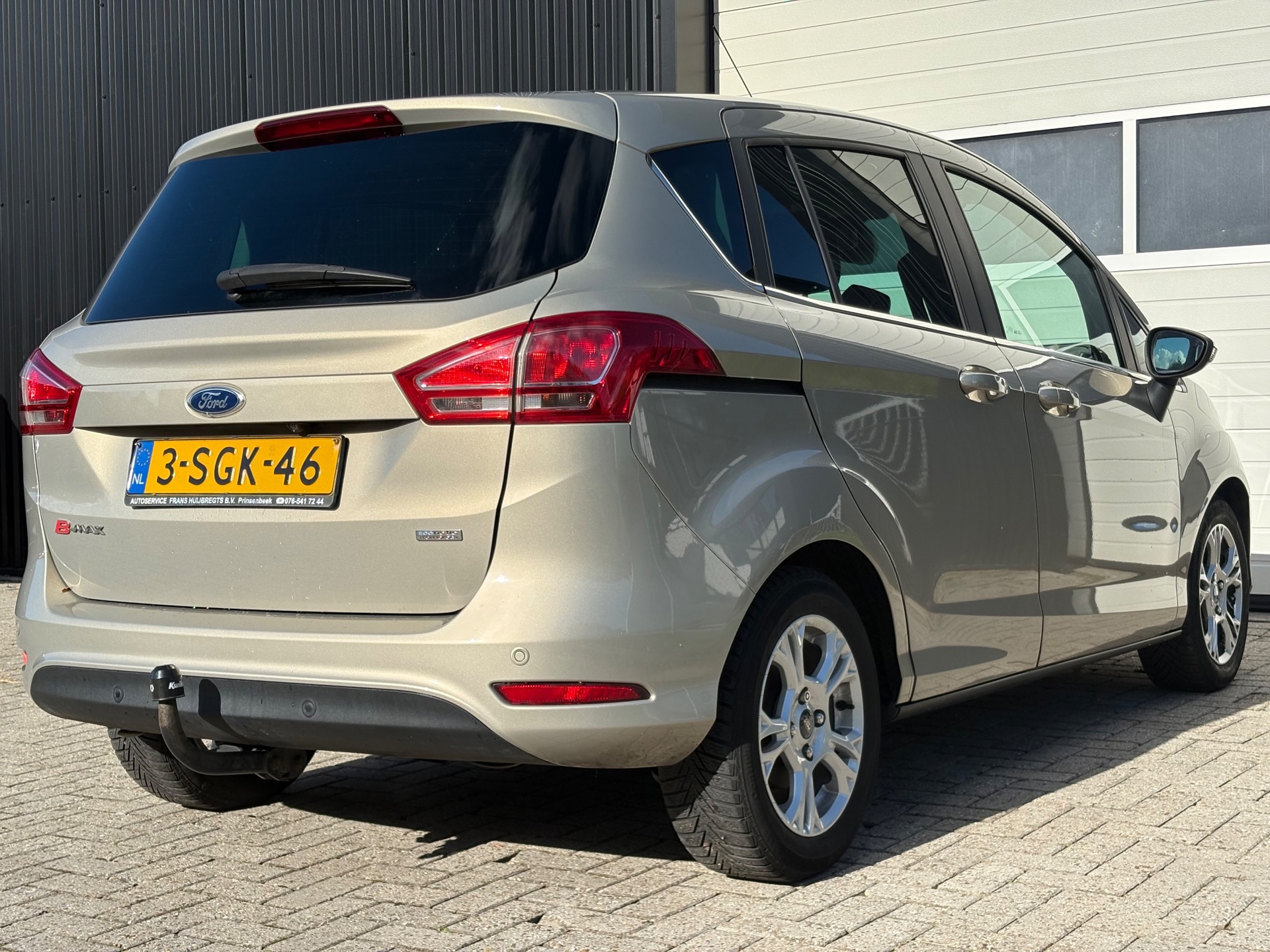 Foto van Ford B-max