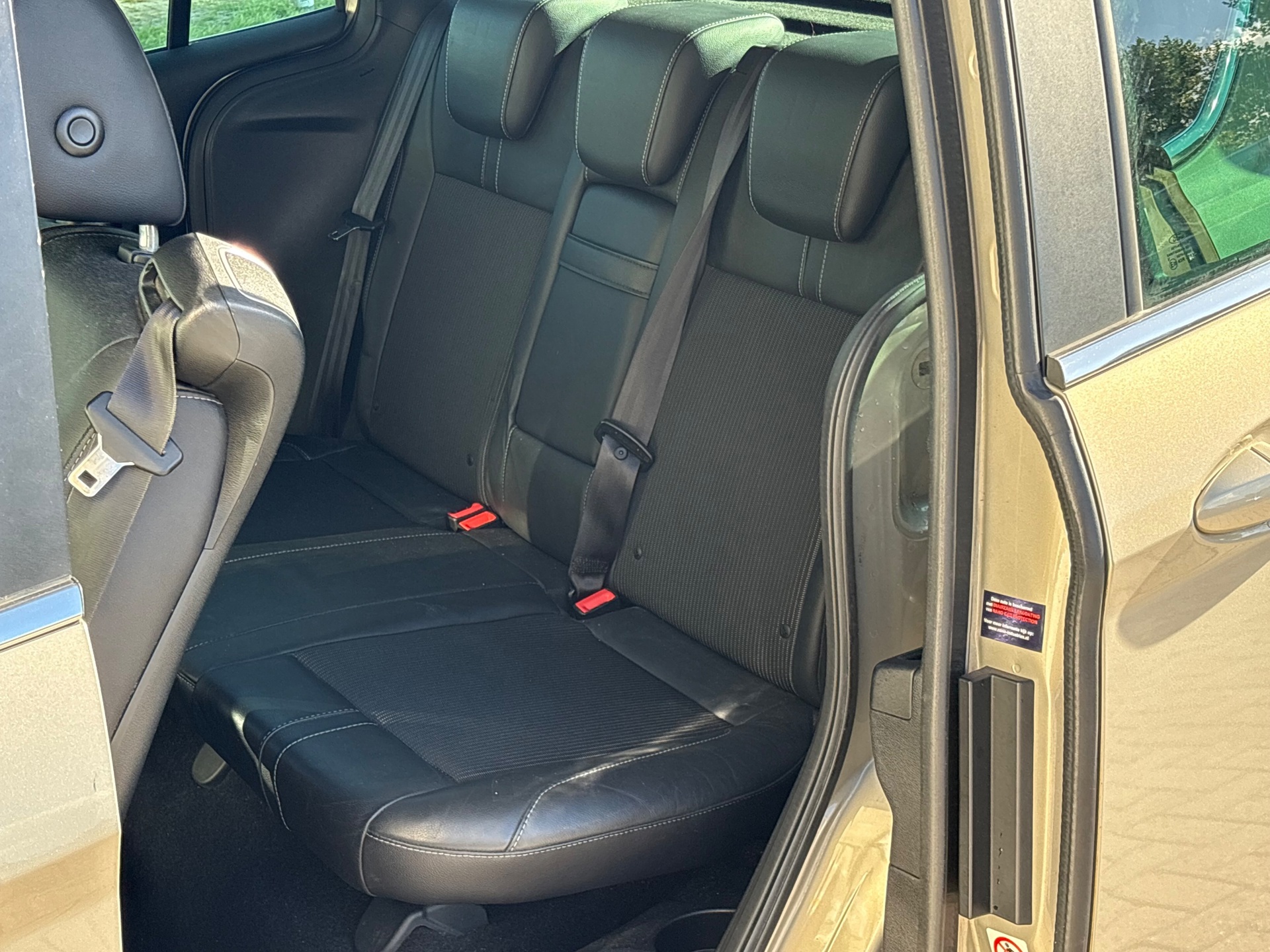 Foto van Ford B-max