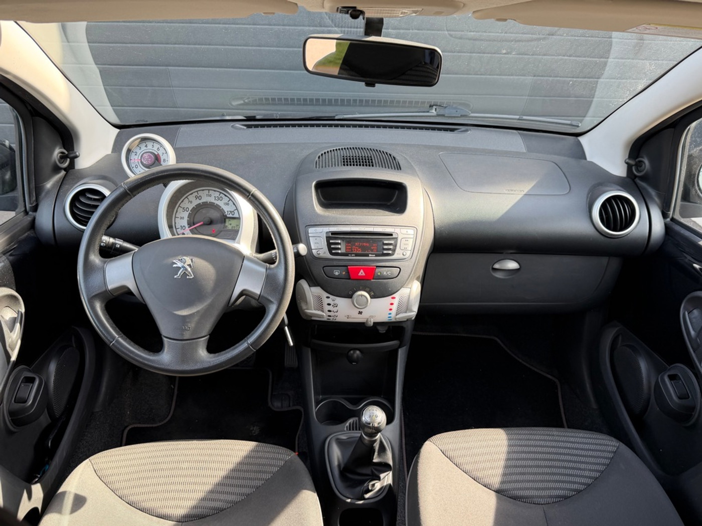 Foto van Peugeot Peugeot 107