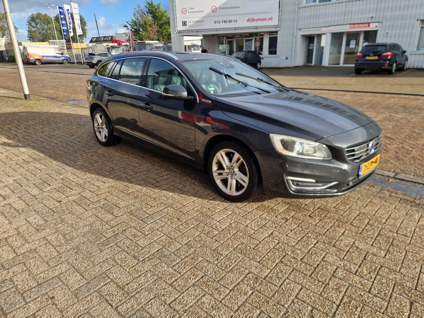 Foto van Volvo V60 Plug In Hybrid