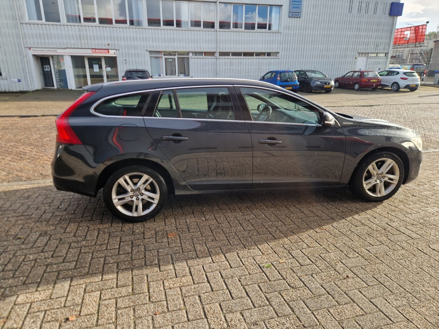 Foto van Volvo V60 Plug In Hybrid
