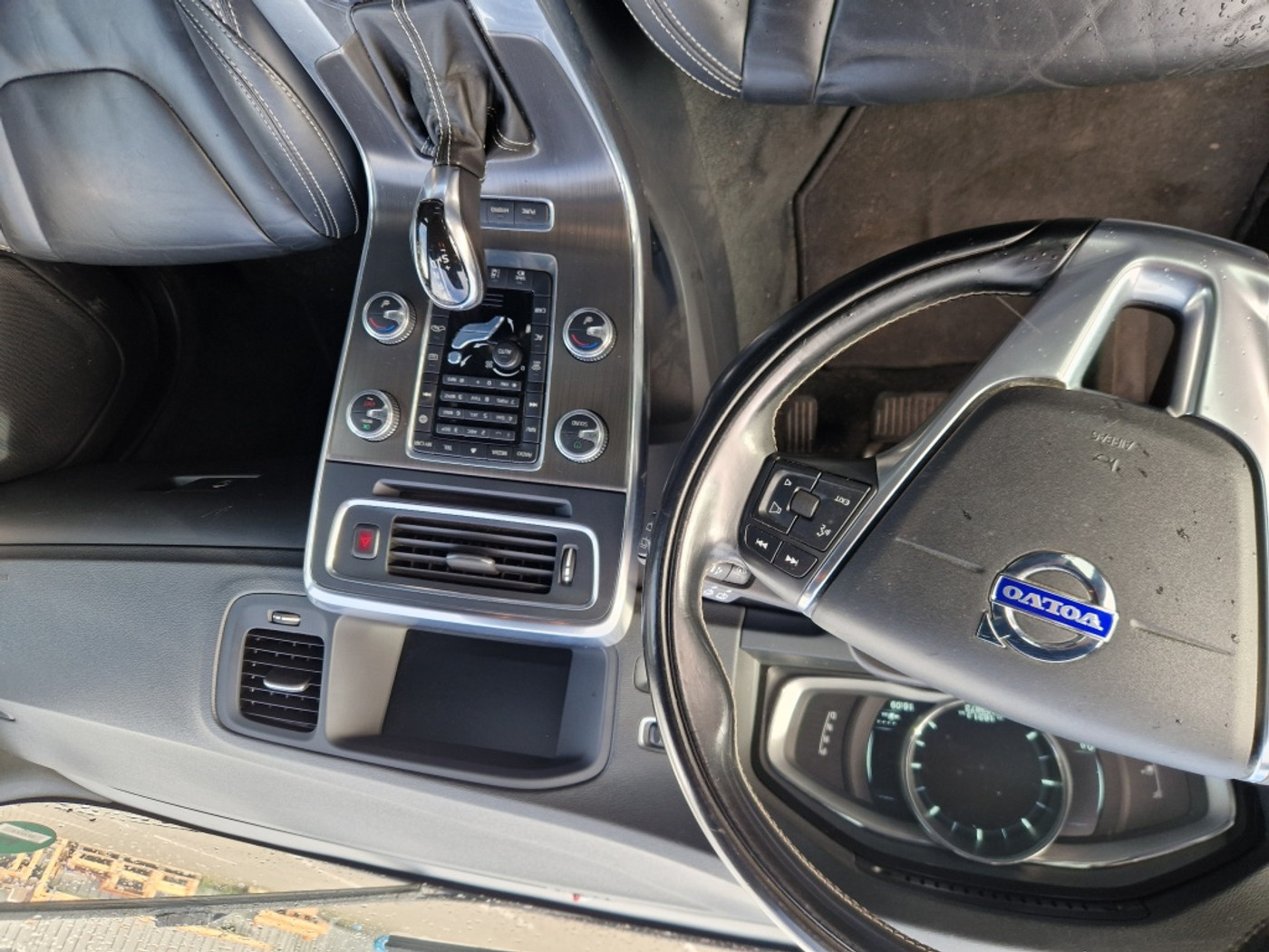 Foto van Volvo V60 Plug In Hybrid