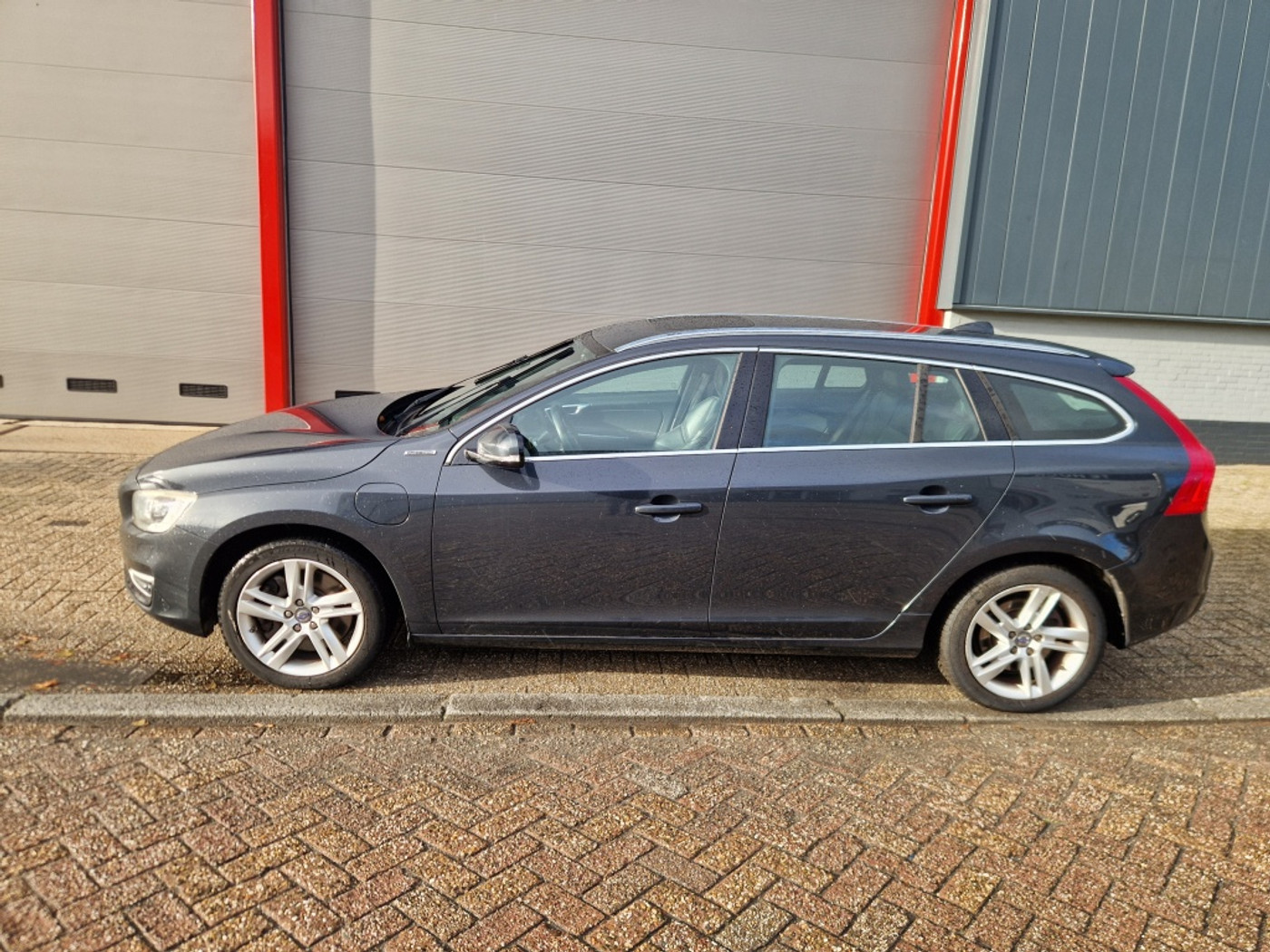 Foto van Volvo V60 Plug In Hybrid