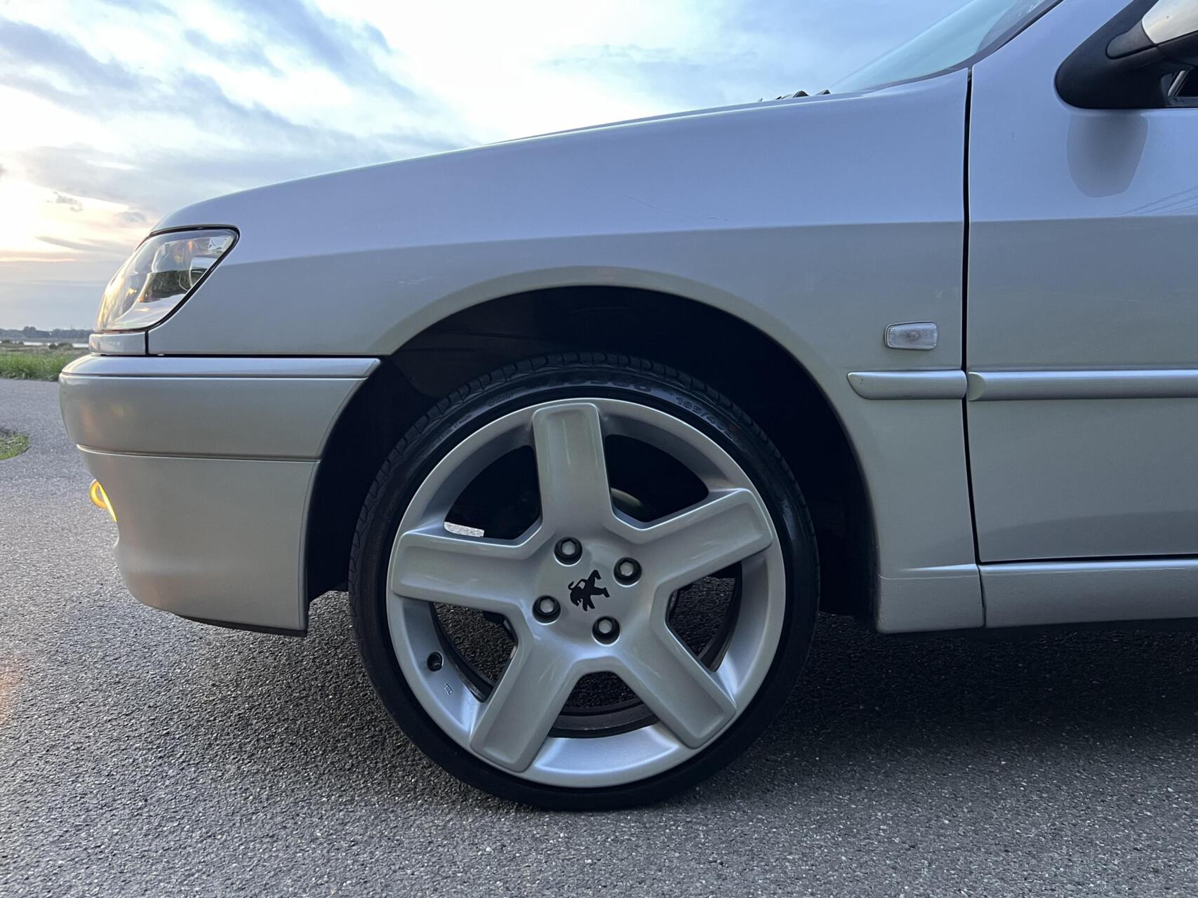 Foto van Peugeot 306