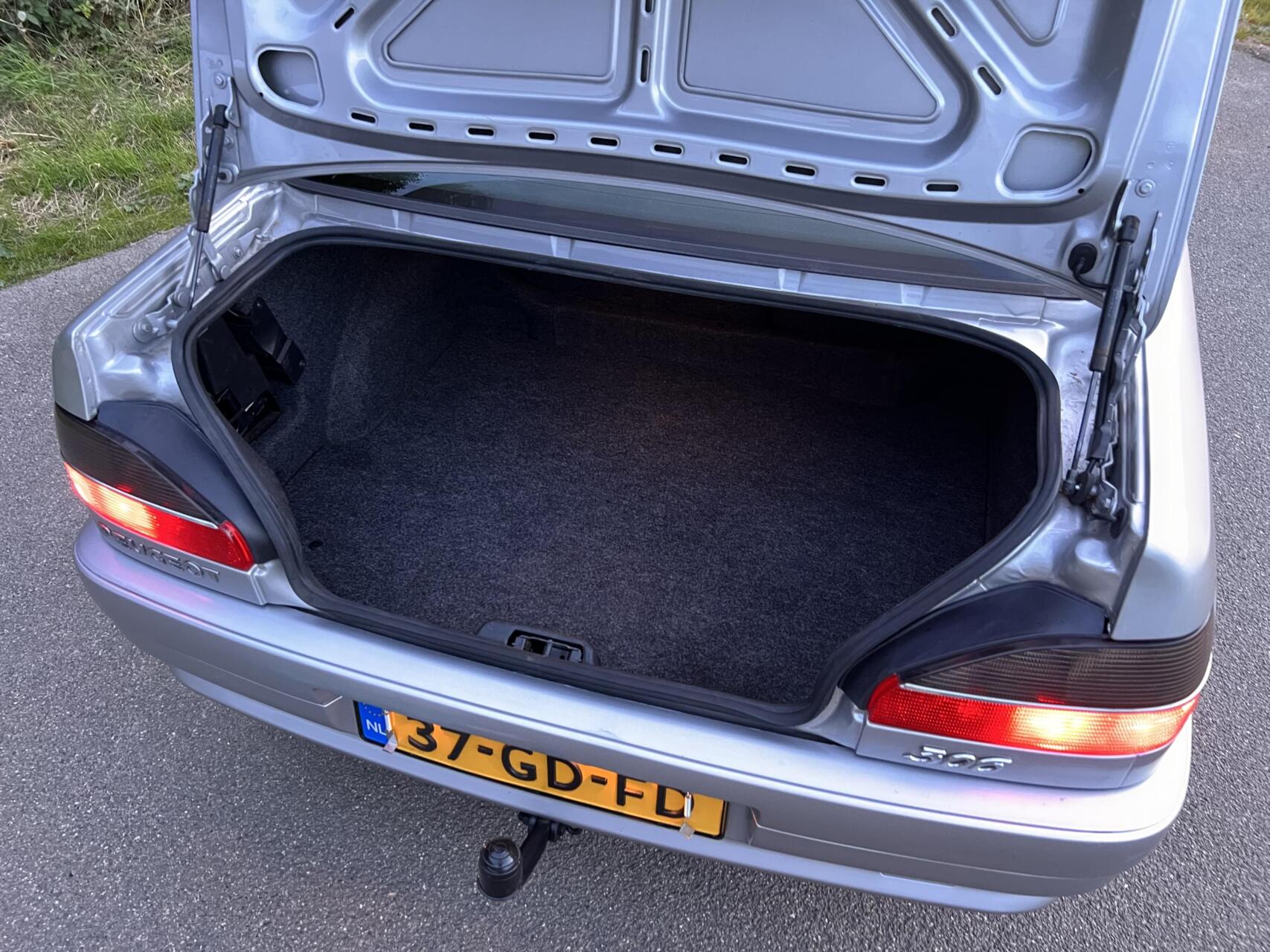 Foto van Peugeot 306