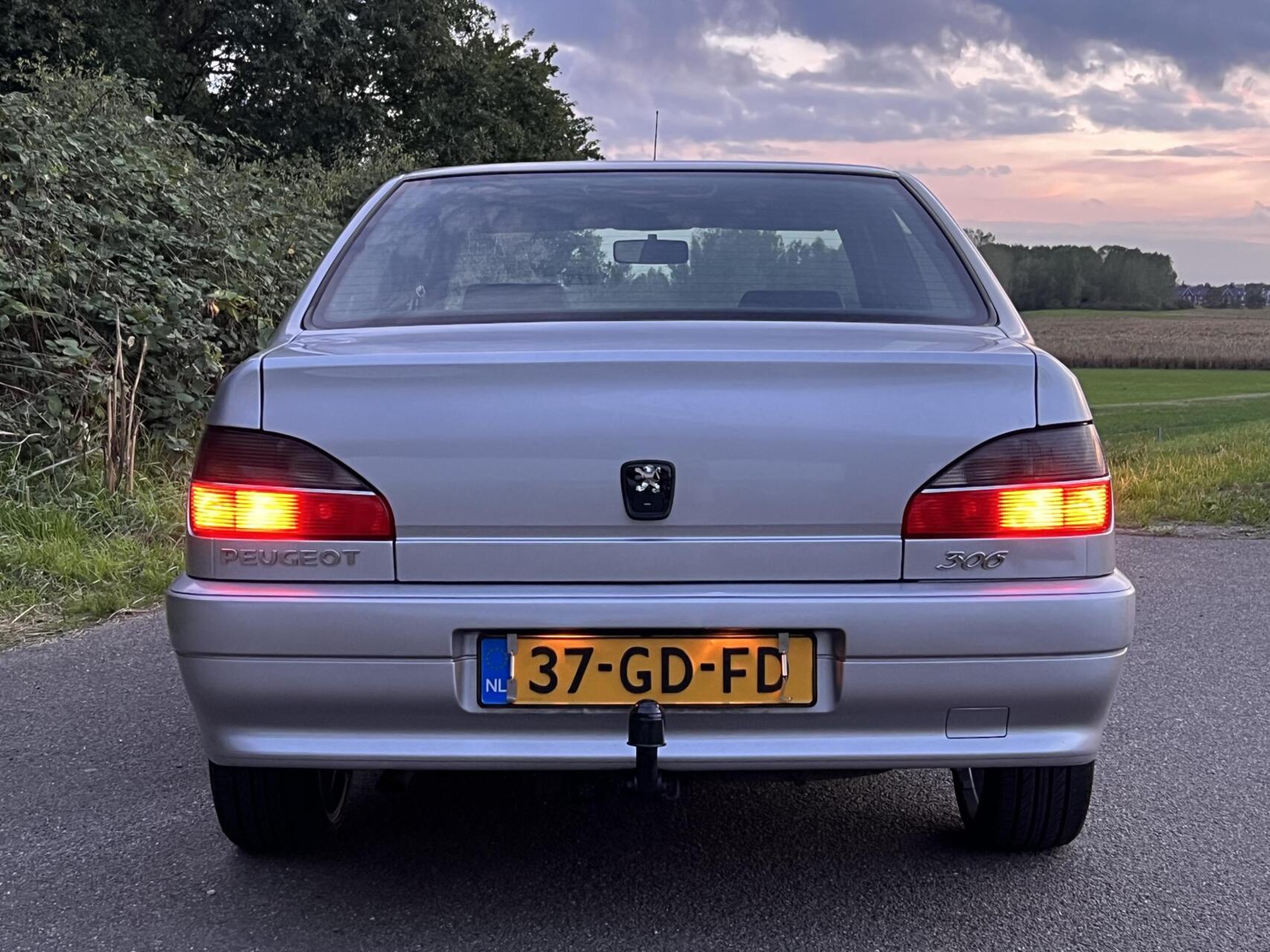 Foto van Peugeot 306