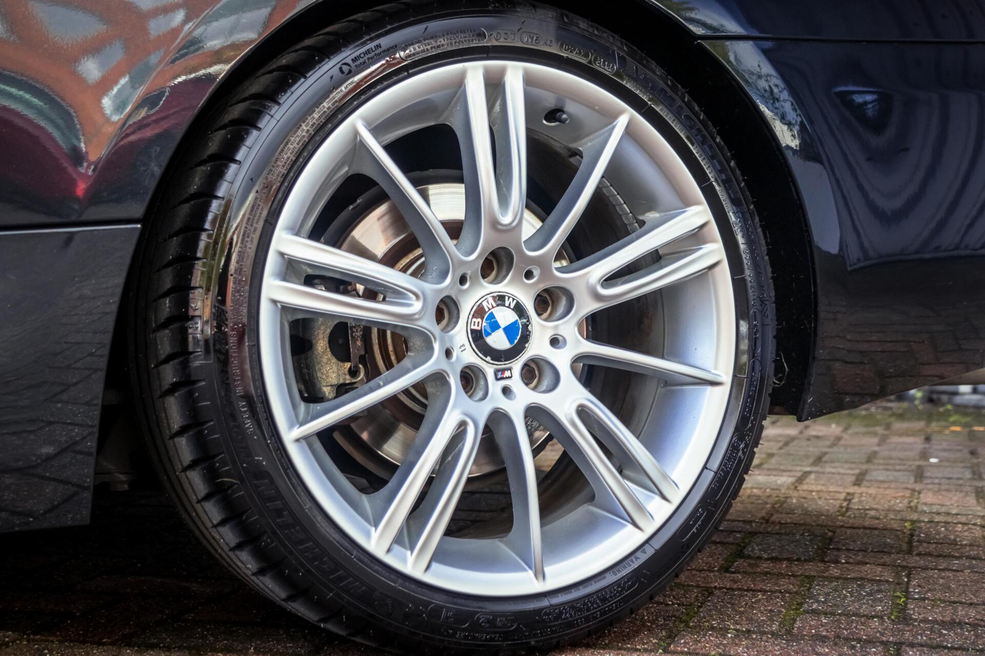 Foto van BMW 325i