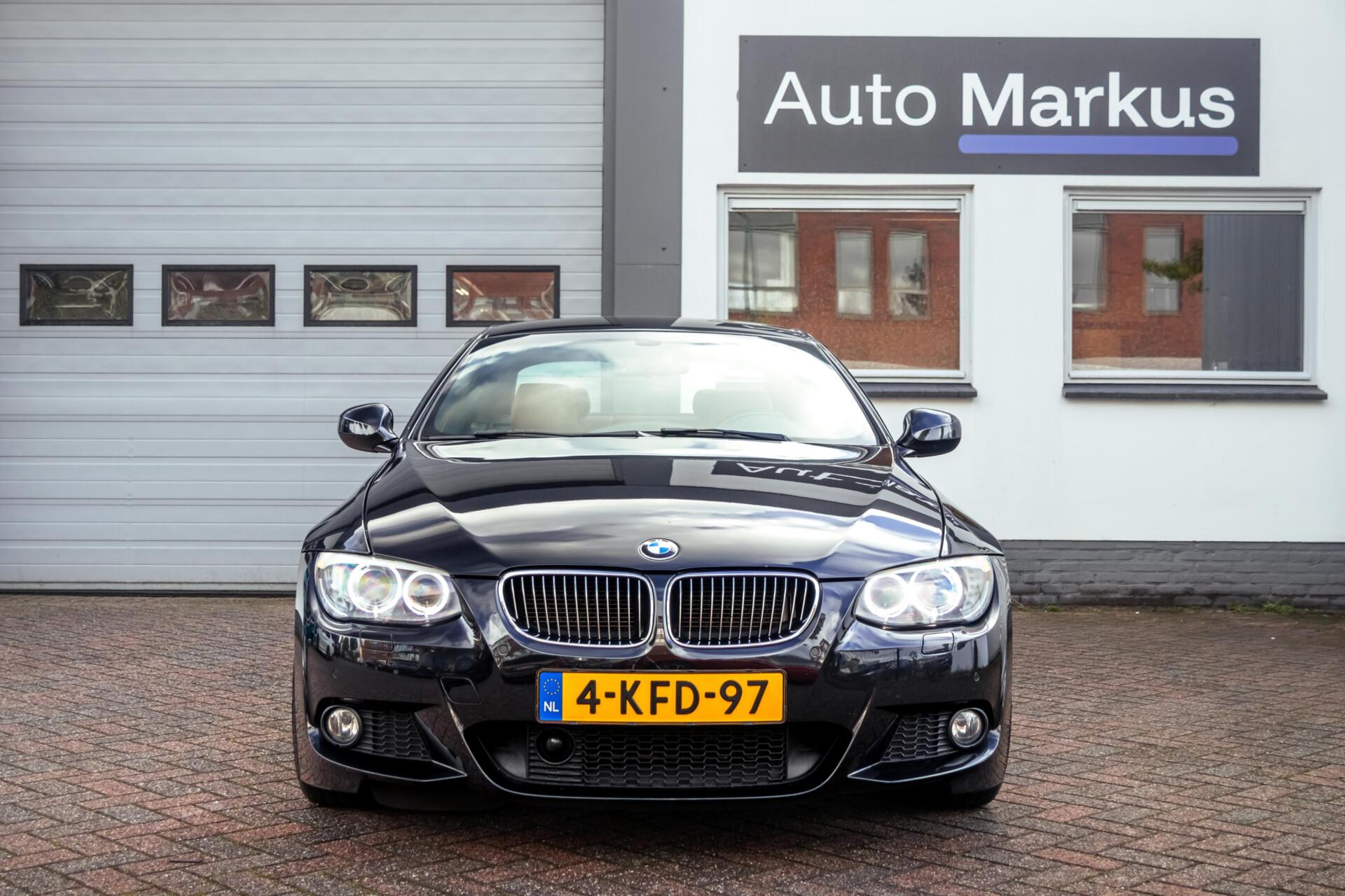 Foto van BMW 325i