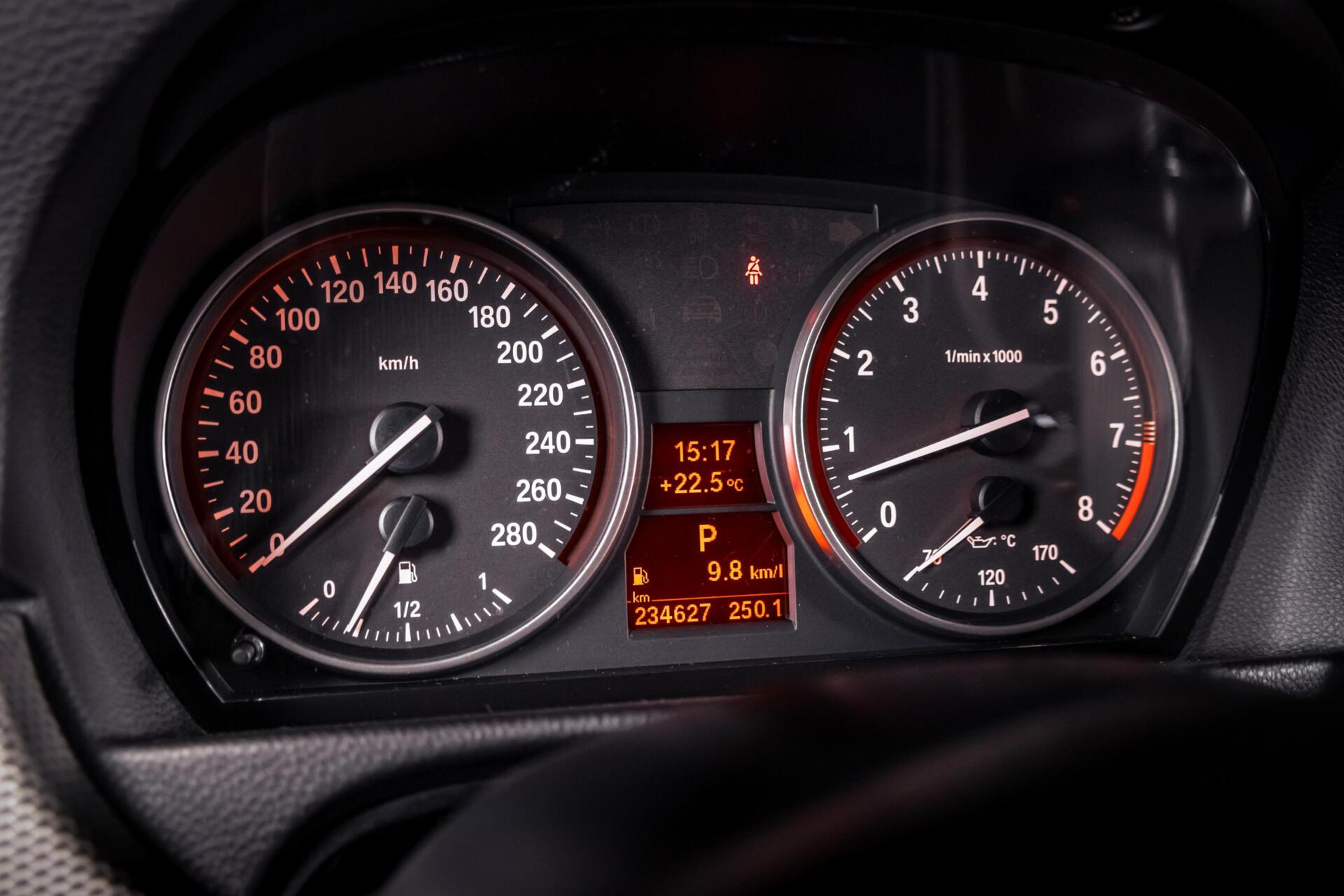 Foto van BMW 325i