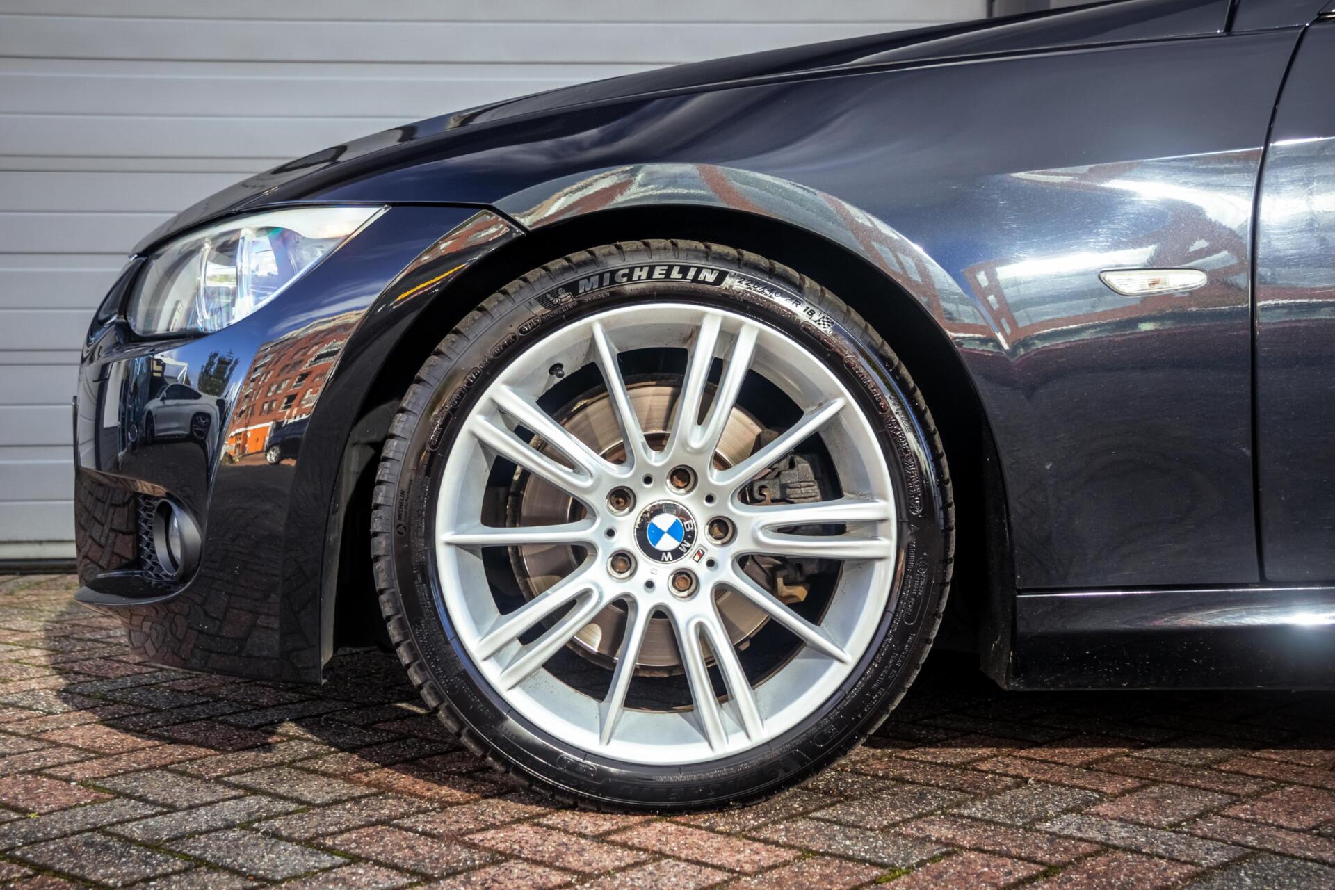 Foto van BMW 325i