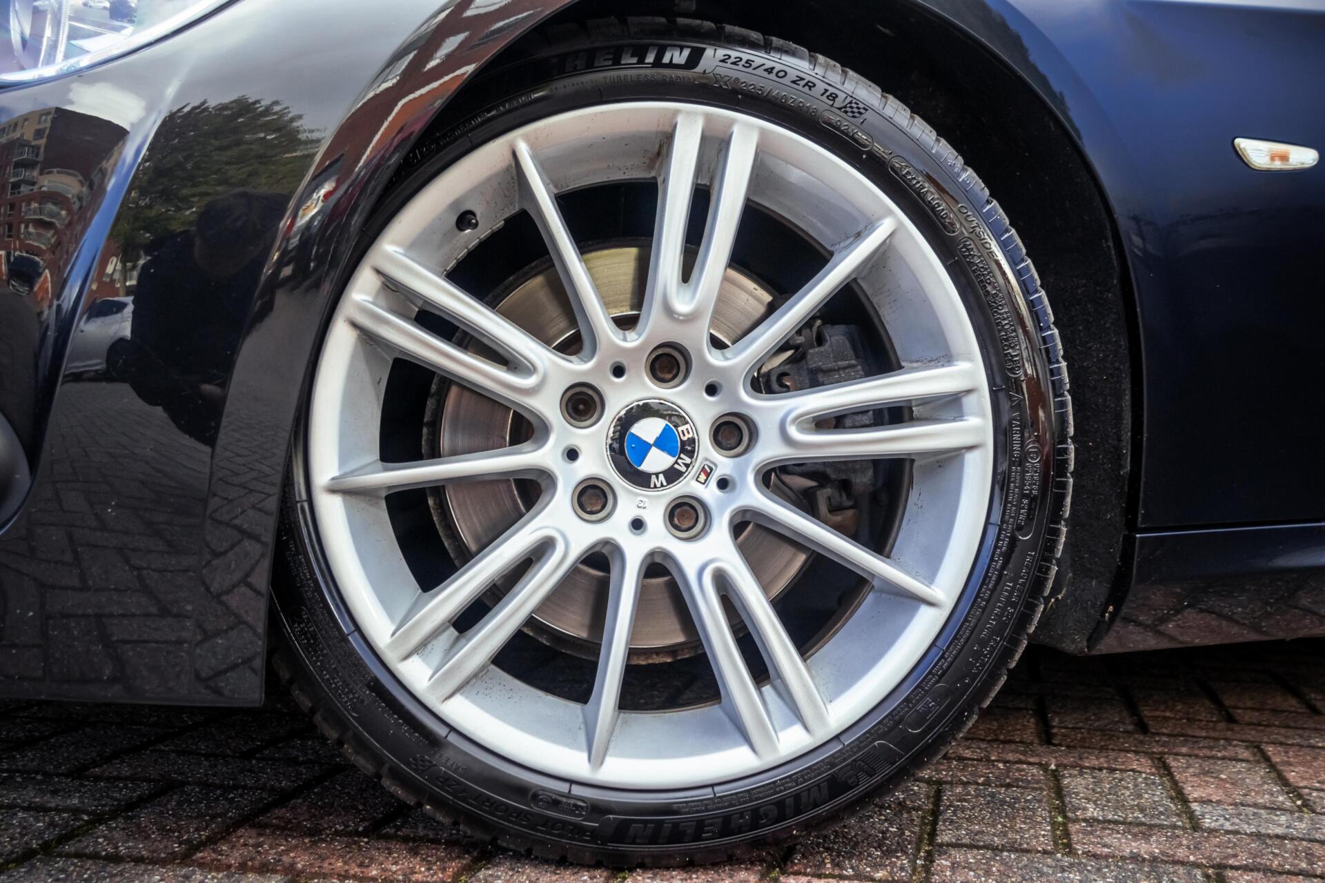 Foto van BMW 325i